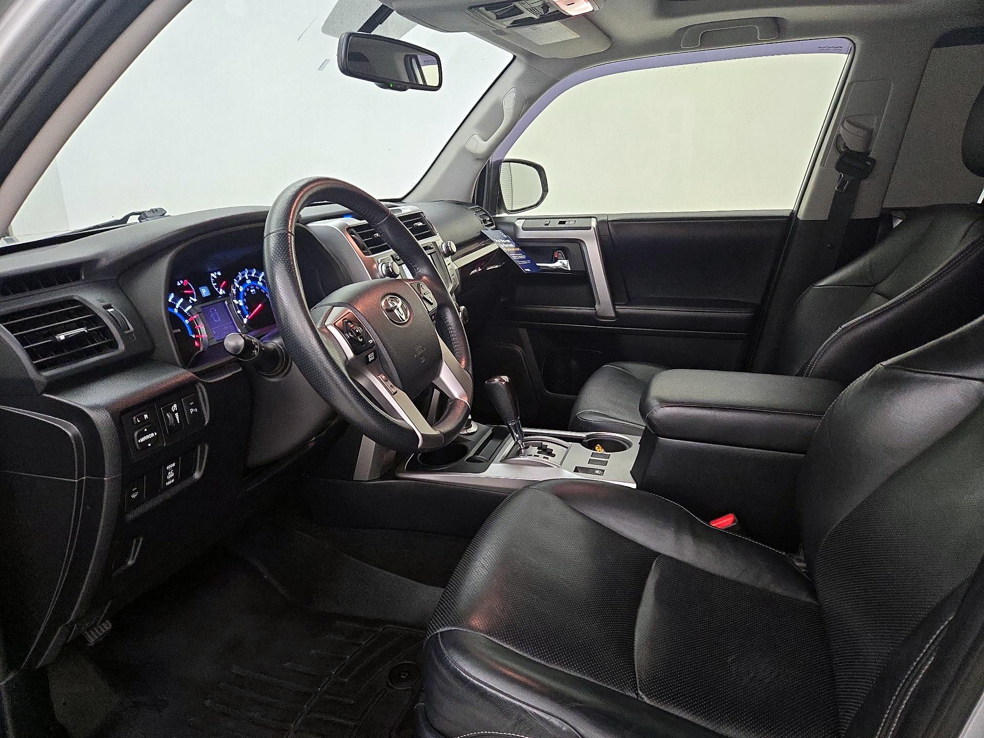 Thumbnail: 2019 Toyota 4Runner - 11