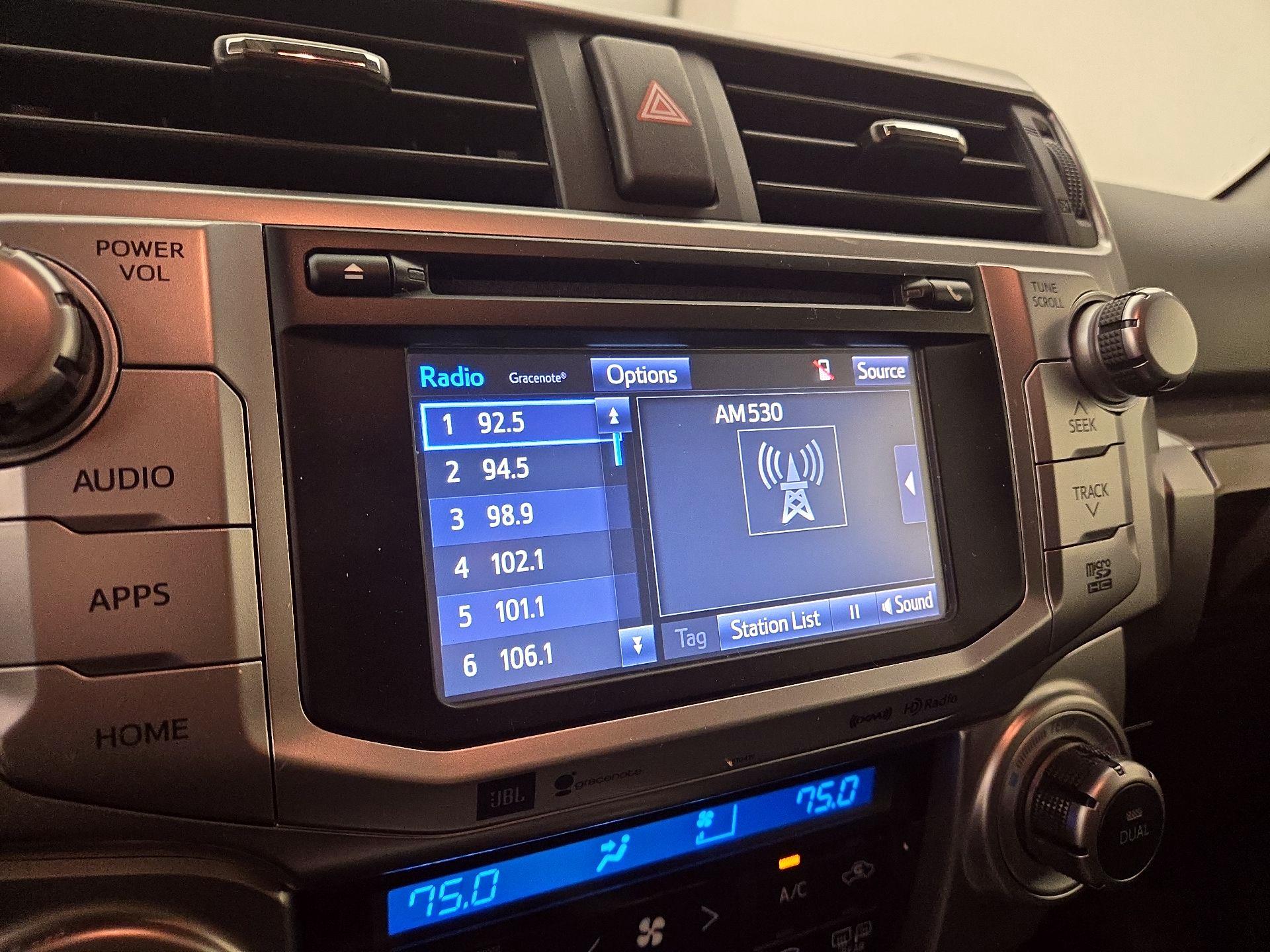 Thumbnail: 2019 Toyota 4Runner - 15