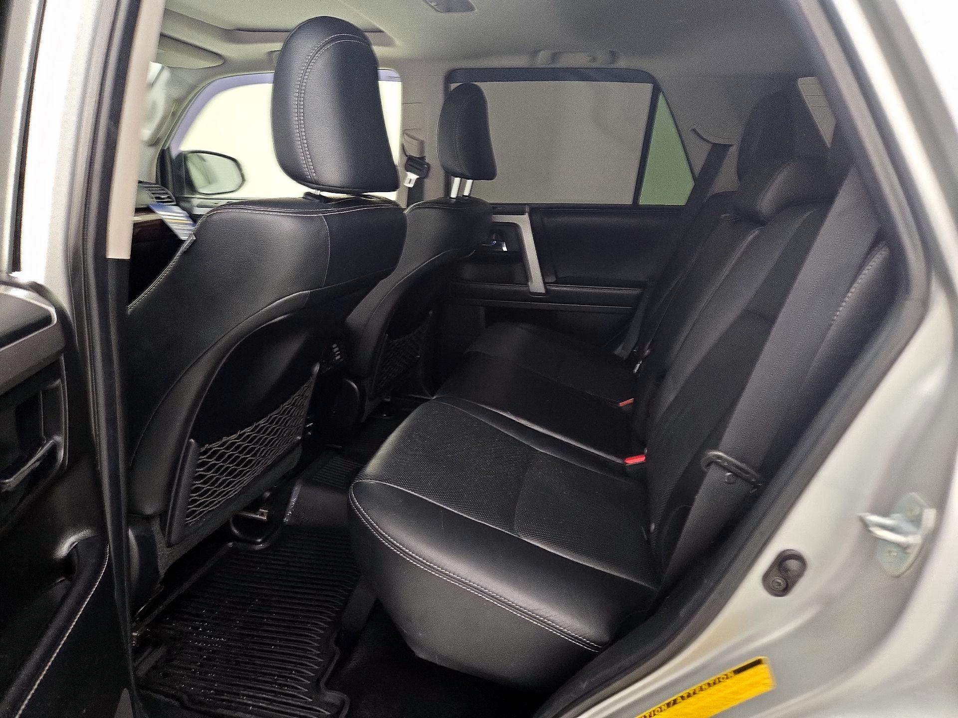 Thumbnail: 2019 Toyota 4Runner - 19