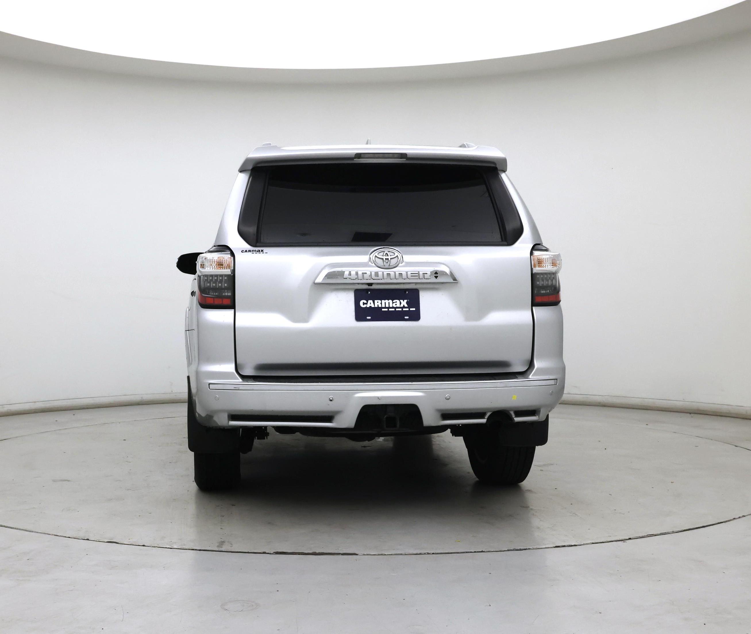 Thumbnail: 2019 Toyota 4Runner - 6