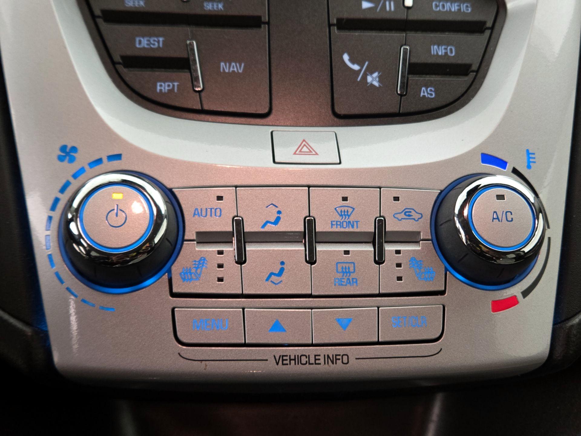 Thumbnail: 2016 Chevrolet Equinox - 15