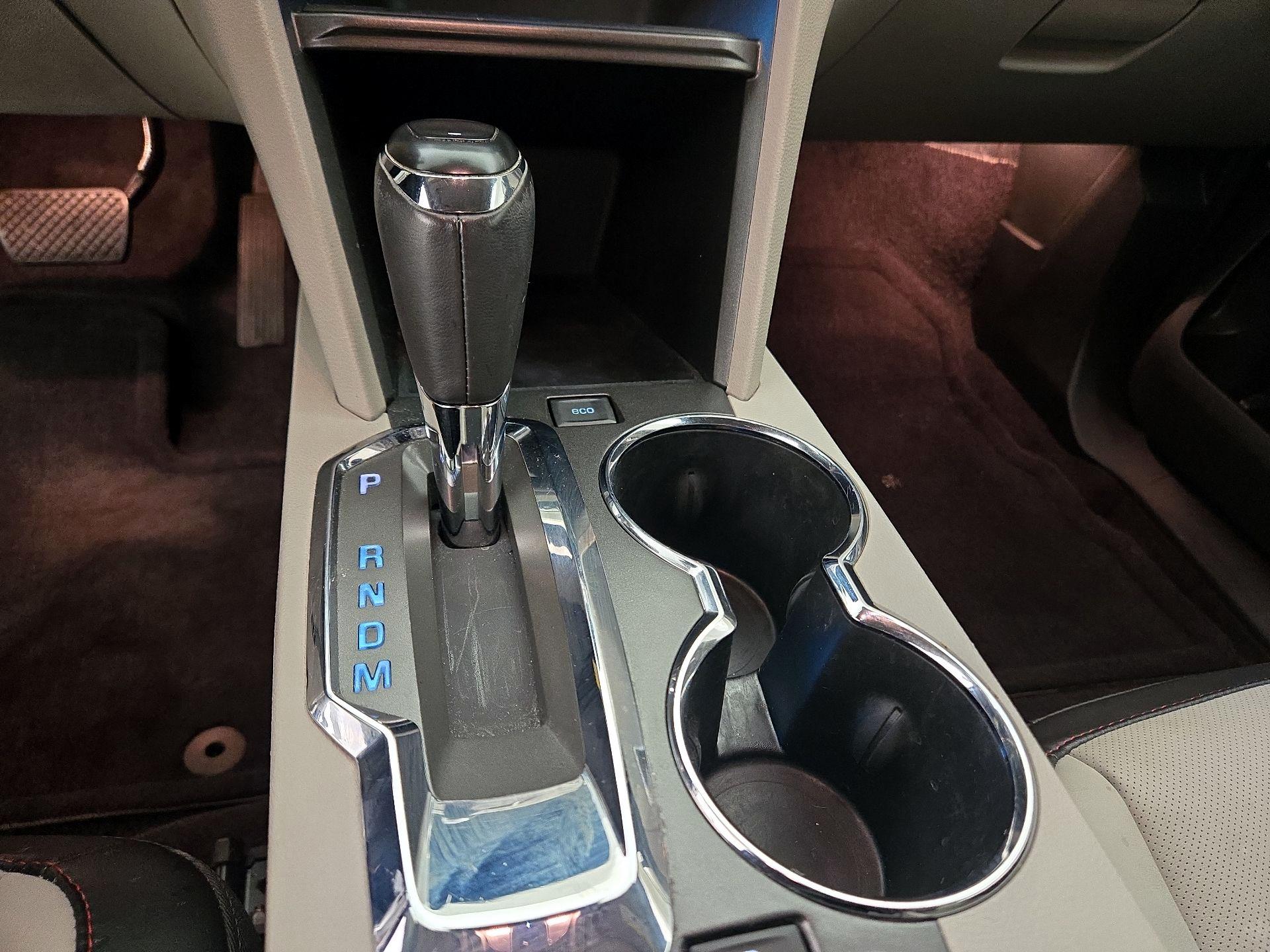 Thumbnail: 2016 Chevrolet Equinox - 16