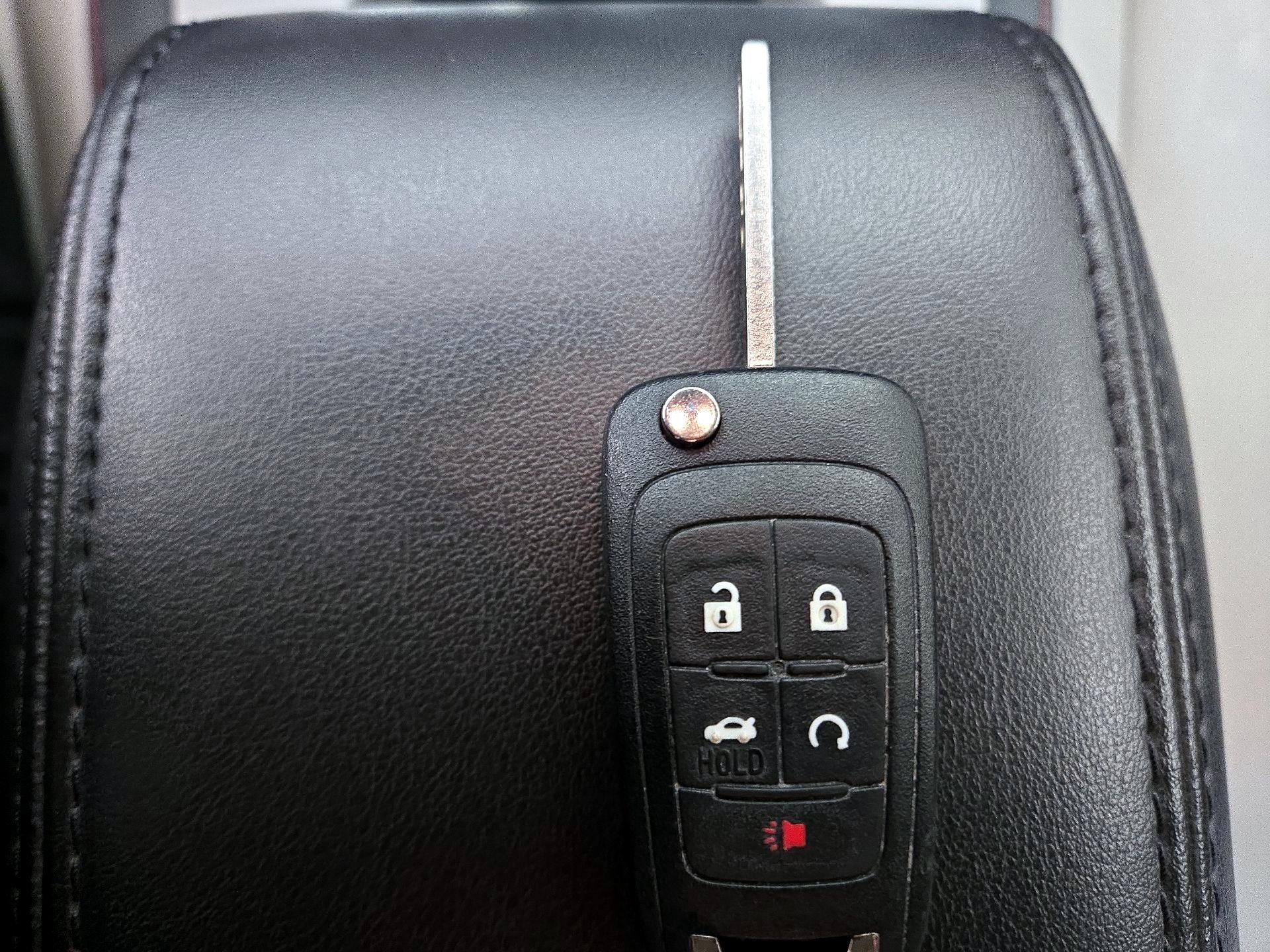 Thumbnail: 2016 Chevrolet Equinox - 20