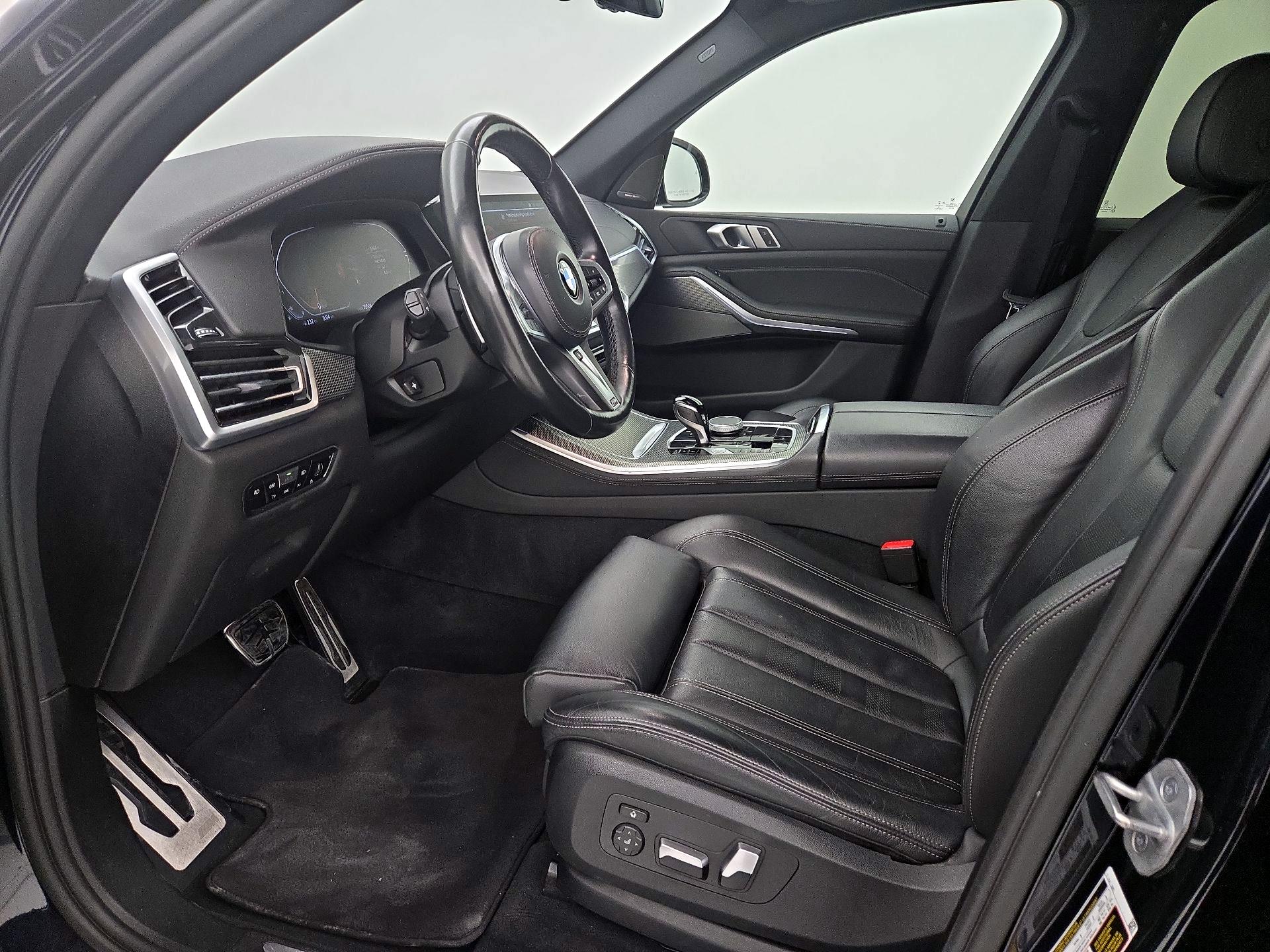 Thumbnail: 2021 BMW X5 - 11