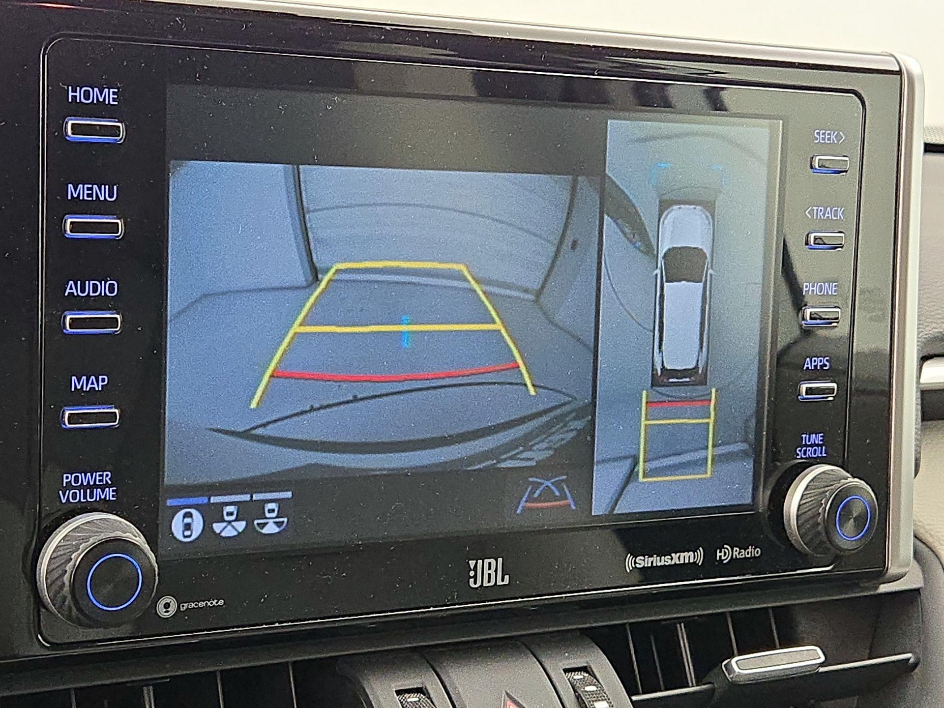 Thumbnail: 2020 Toyota RAV4 - 14