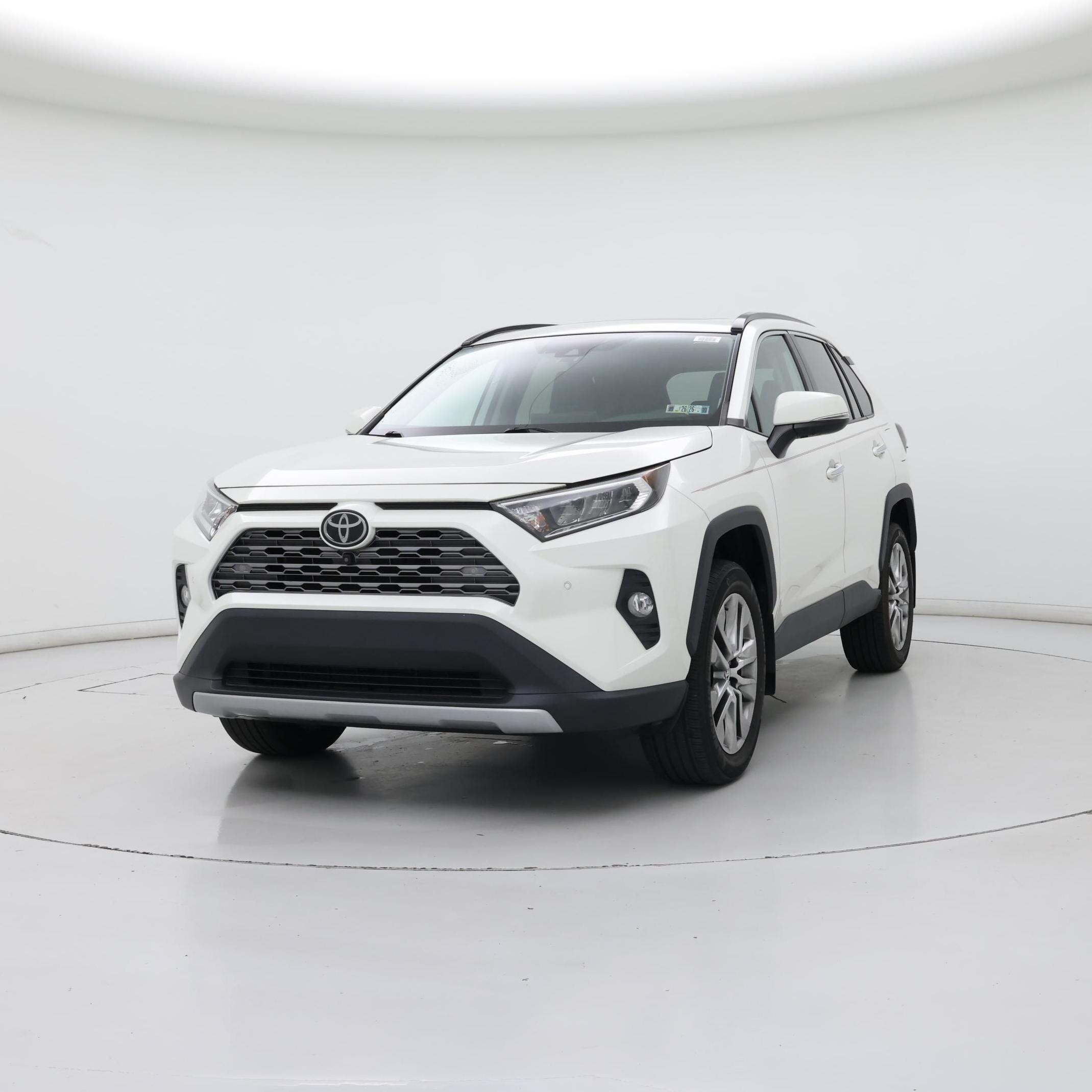 Thumbnail: 2020 Toyota RAV4 - 4