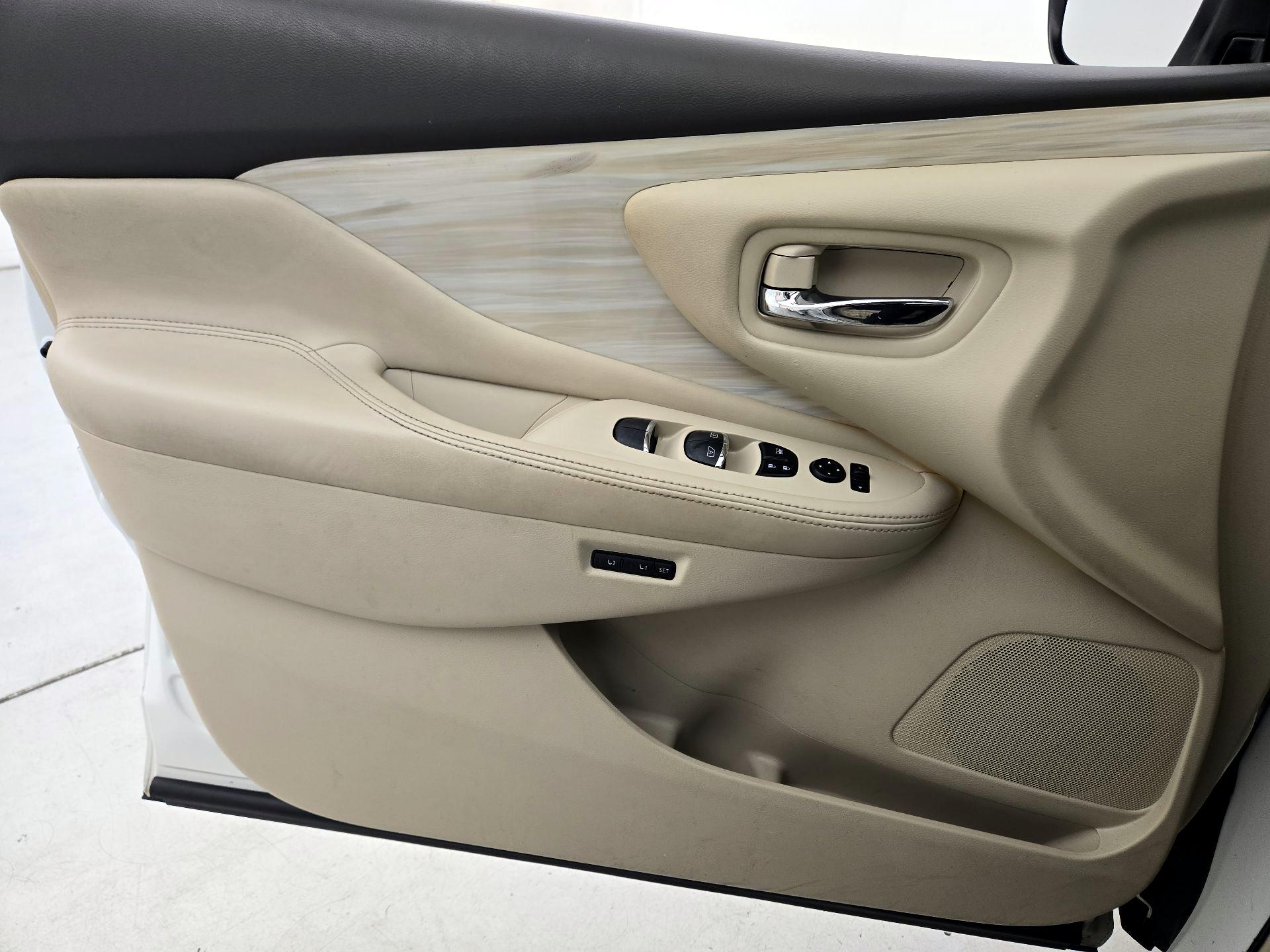 Thumbnail: 2017 Nissan Murano - 12