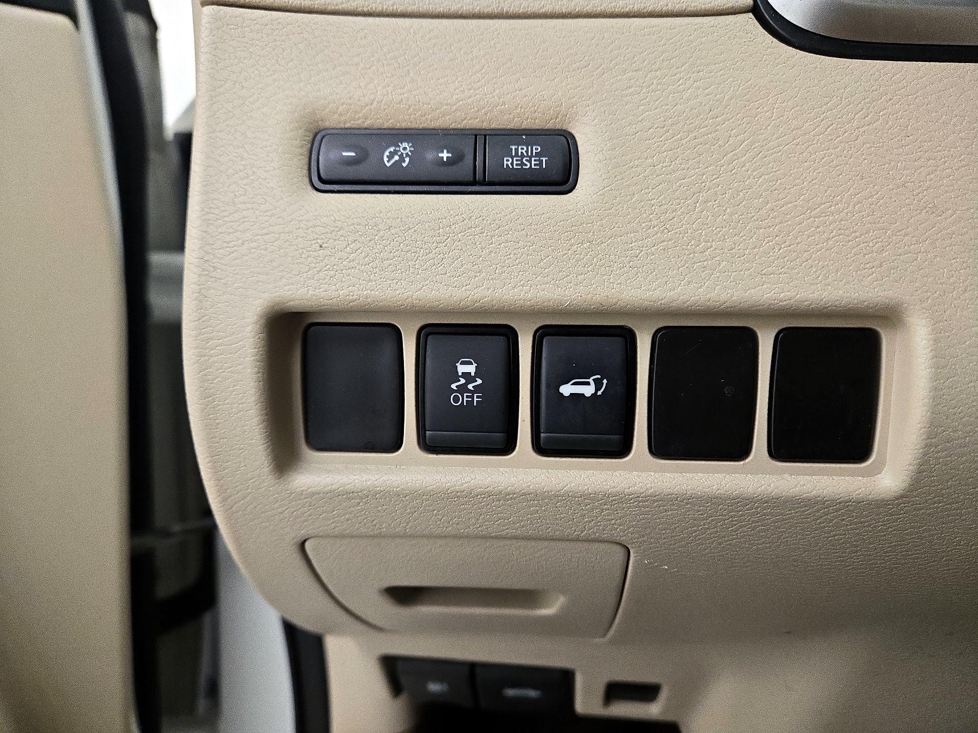 Thumbnail: 2017 Nissan Murano - 13