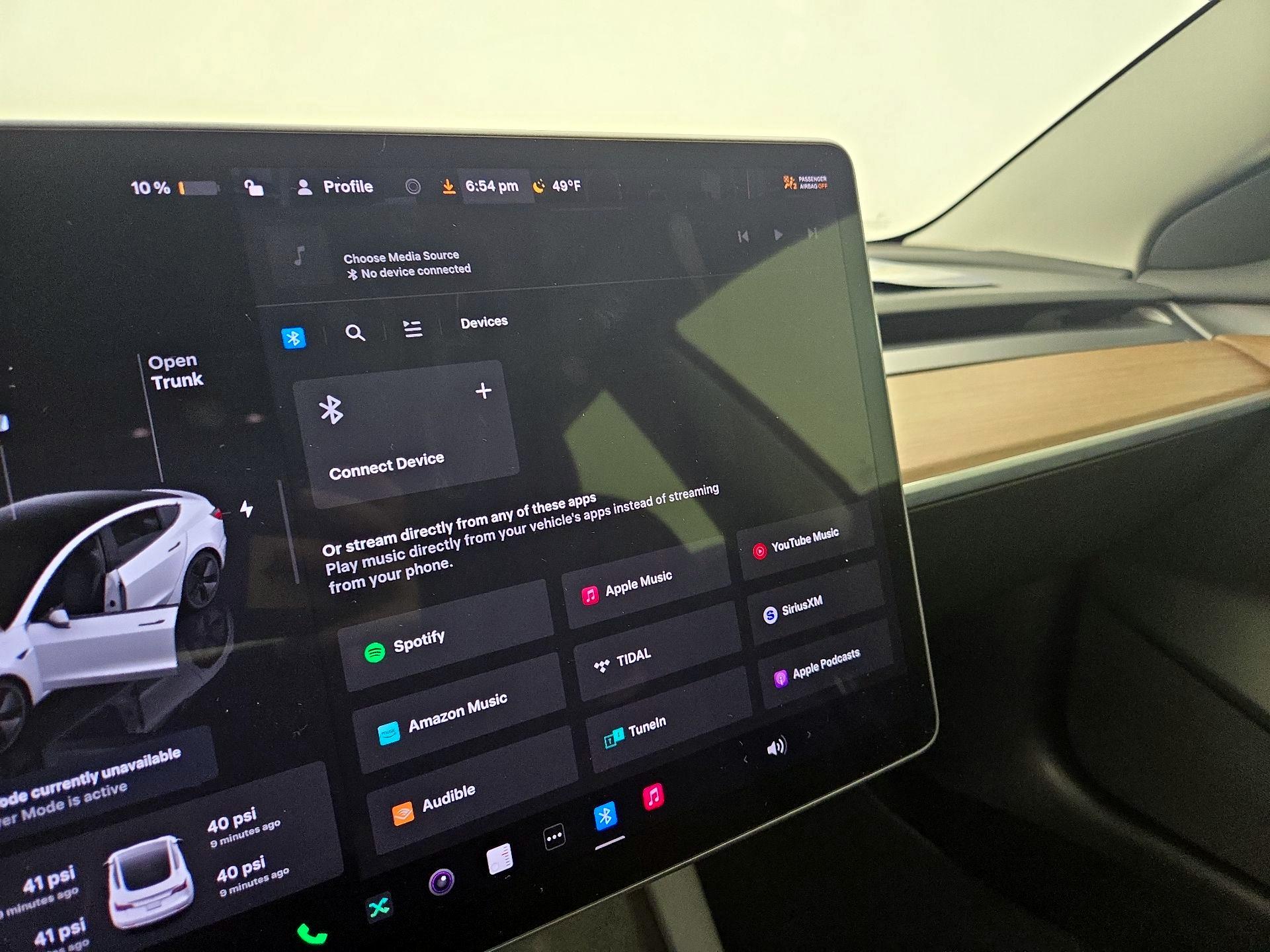 Thumbnail: 2023 Tesla Model 3 - 15