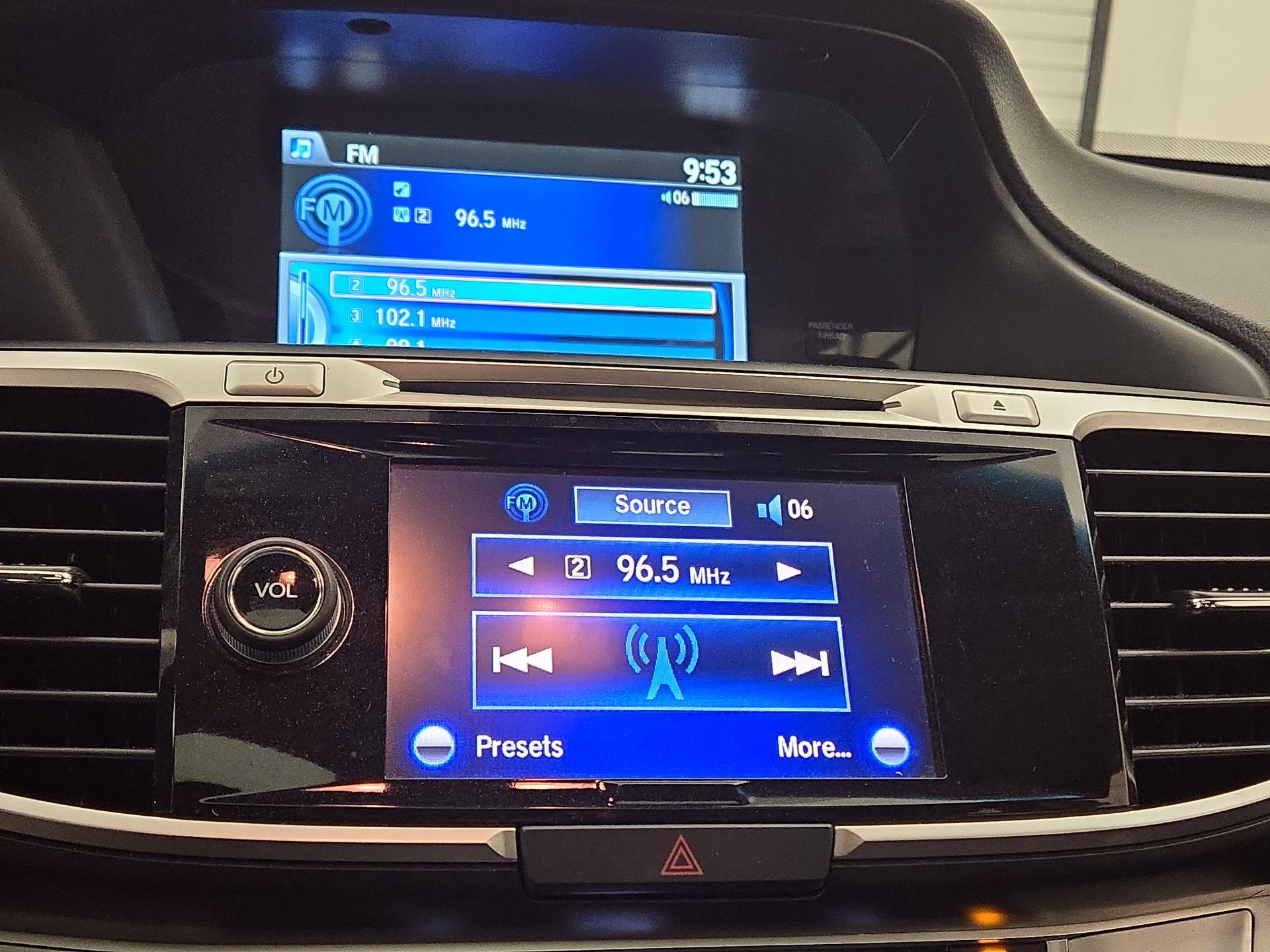 Thumbnail: 2014 Honda Accord - 15