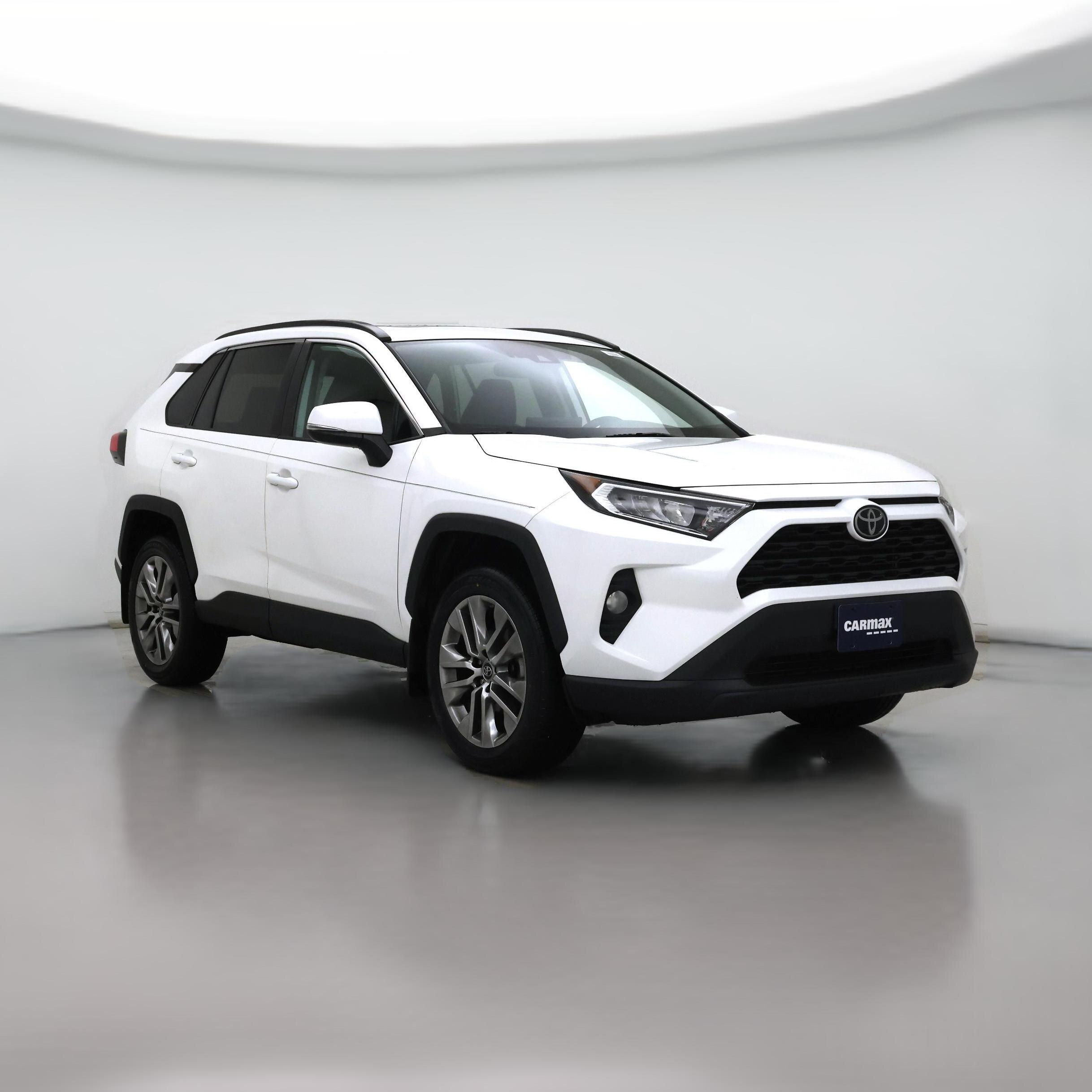 Thumbnail: 2019 Toyota RAV4 - 1