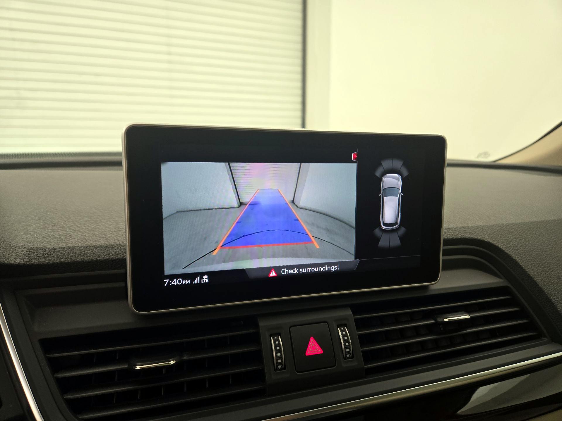 Thumbnail: 2019 Audi Q5 - 15