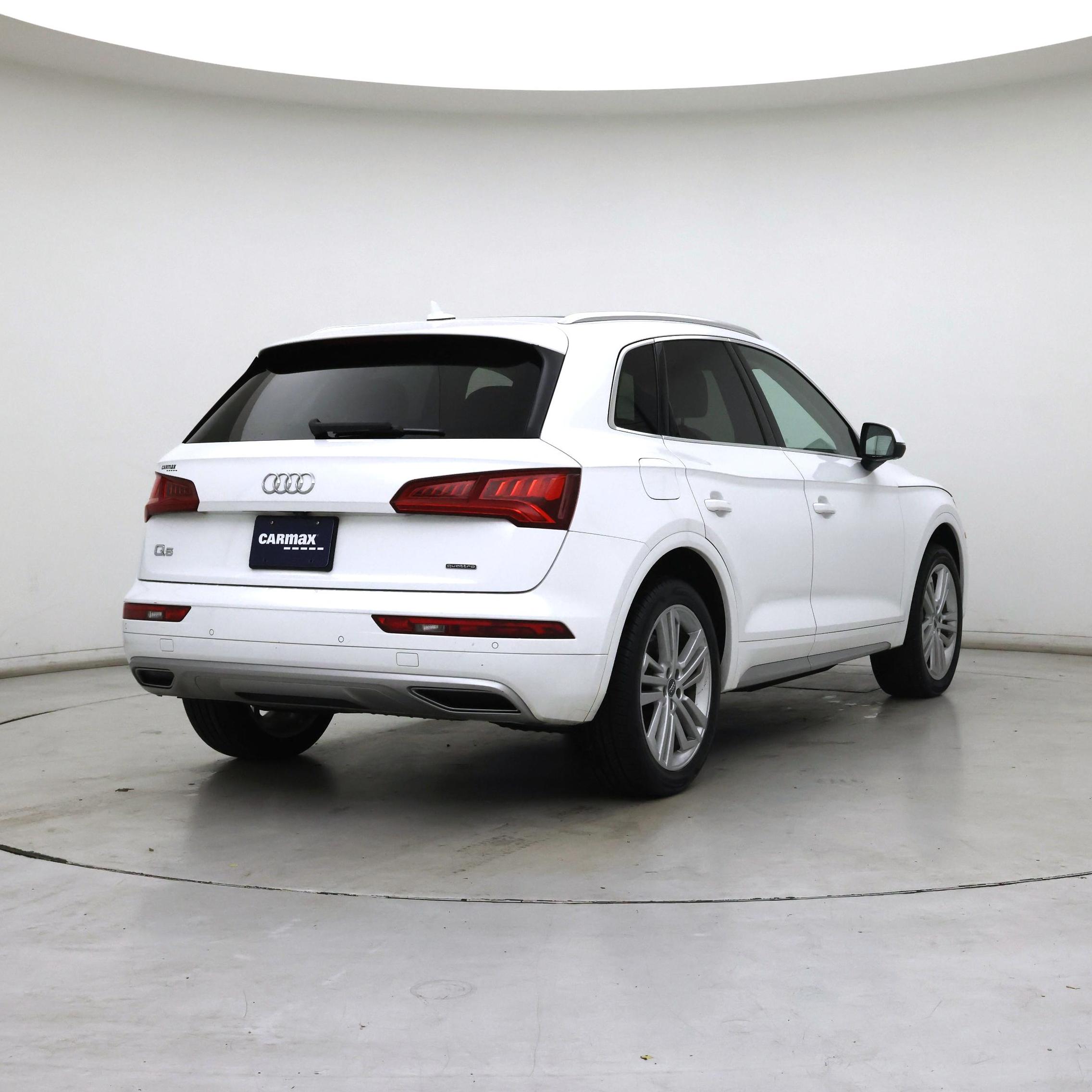 Thumbnail: 2019 Audi Q5 - 8