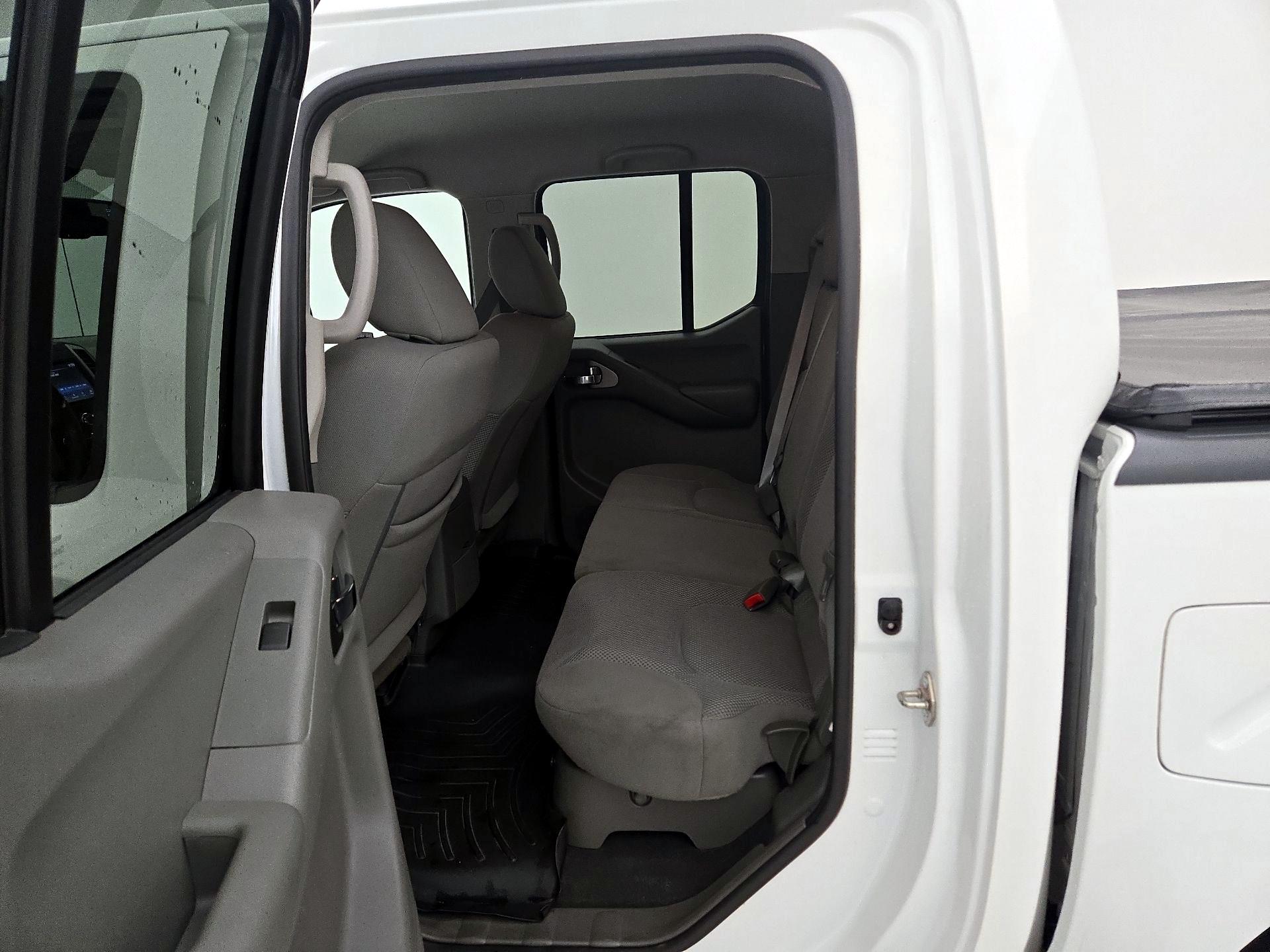 Thumbnail: 2019 Nissan Frontier - 18