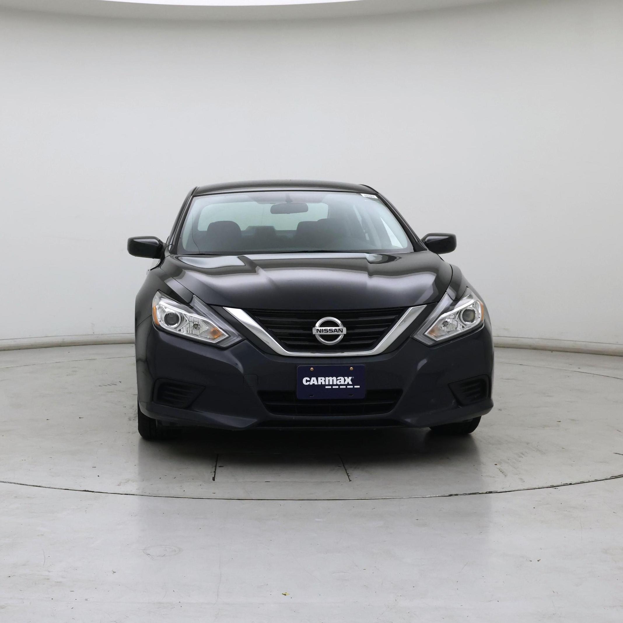 Thumbnail: 2016 Nissan Altima - 5