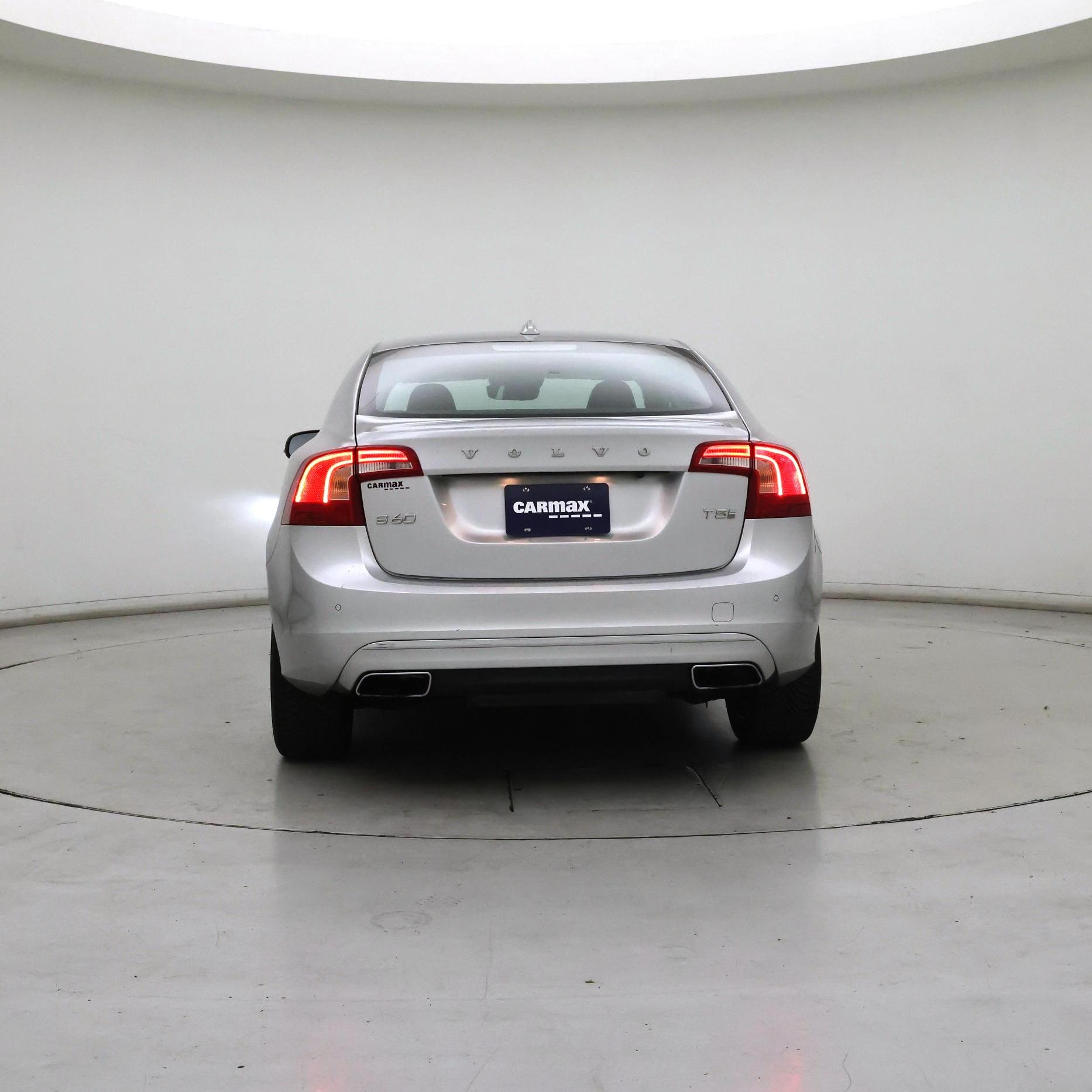 Thumbnail: 2017 Volvo S60 - 6