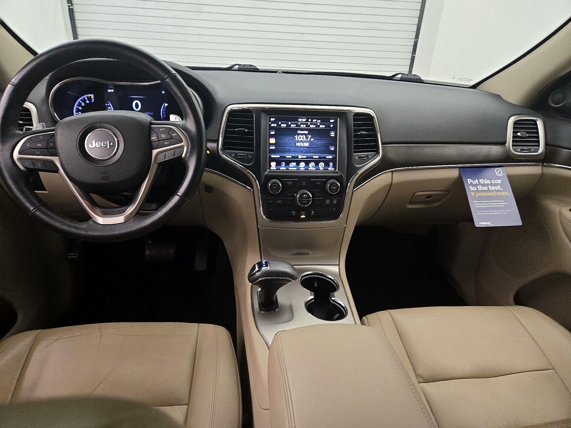 Thumbnail: 2015 Jeep Grand Cherokee - 9