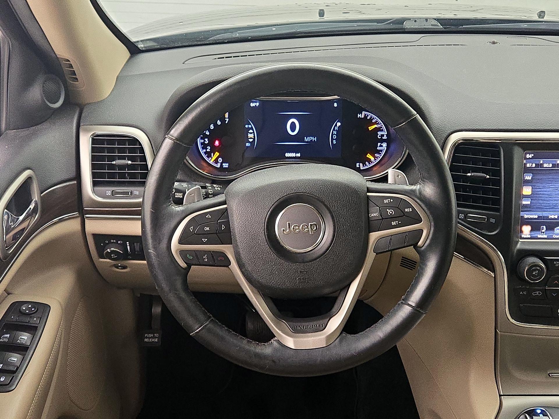 Thumbnail: 2015 Jeep Grand Cherokee - 10