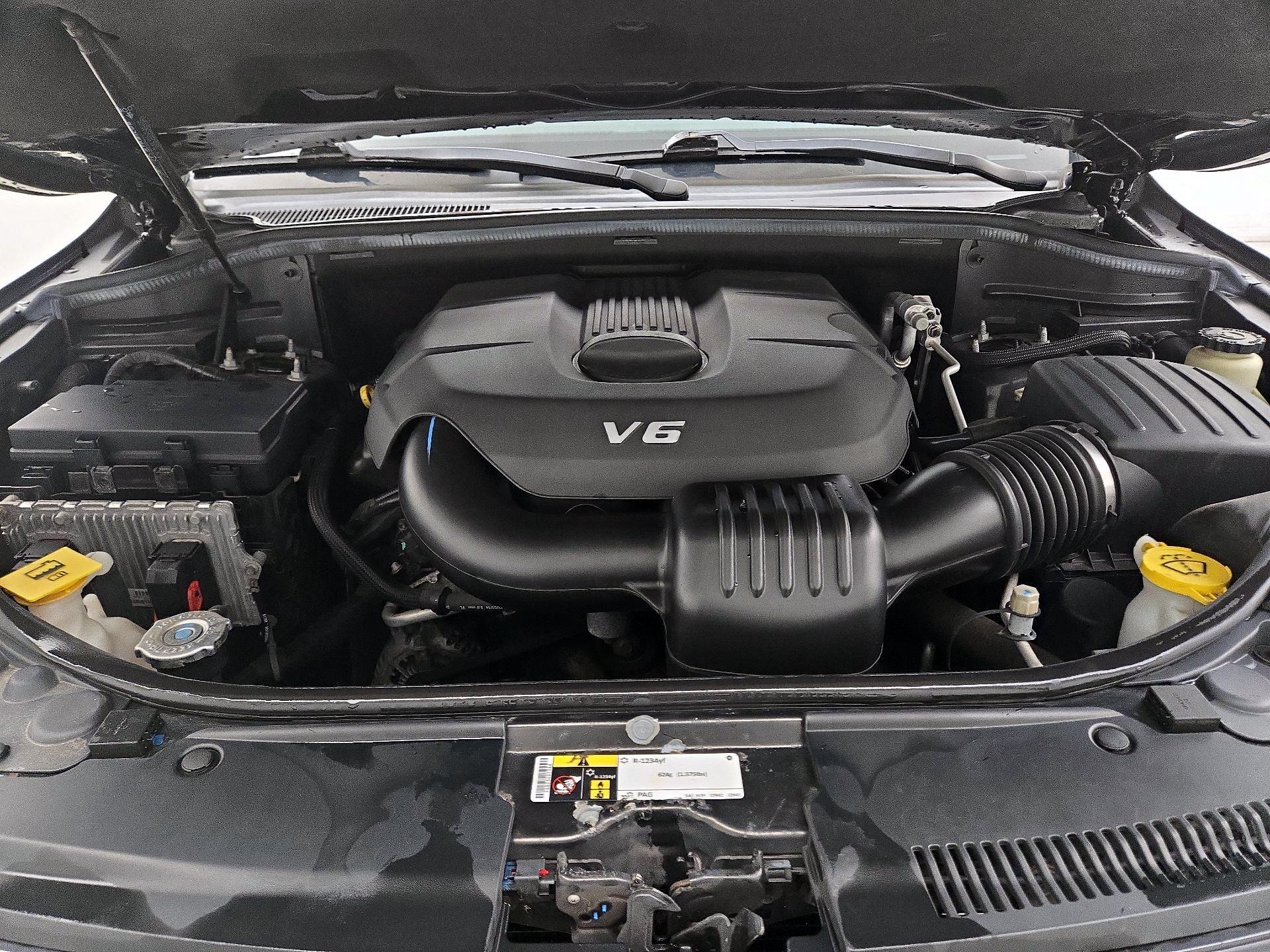 Thumbnail: 2015 Jeep Grand Cherokee - 20