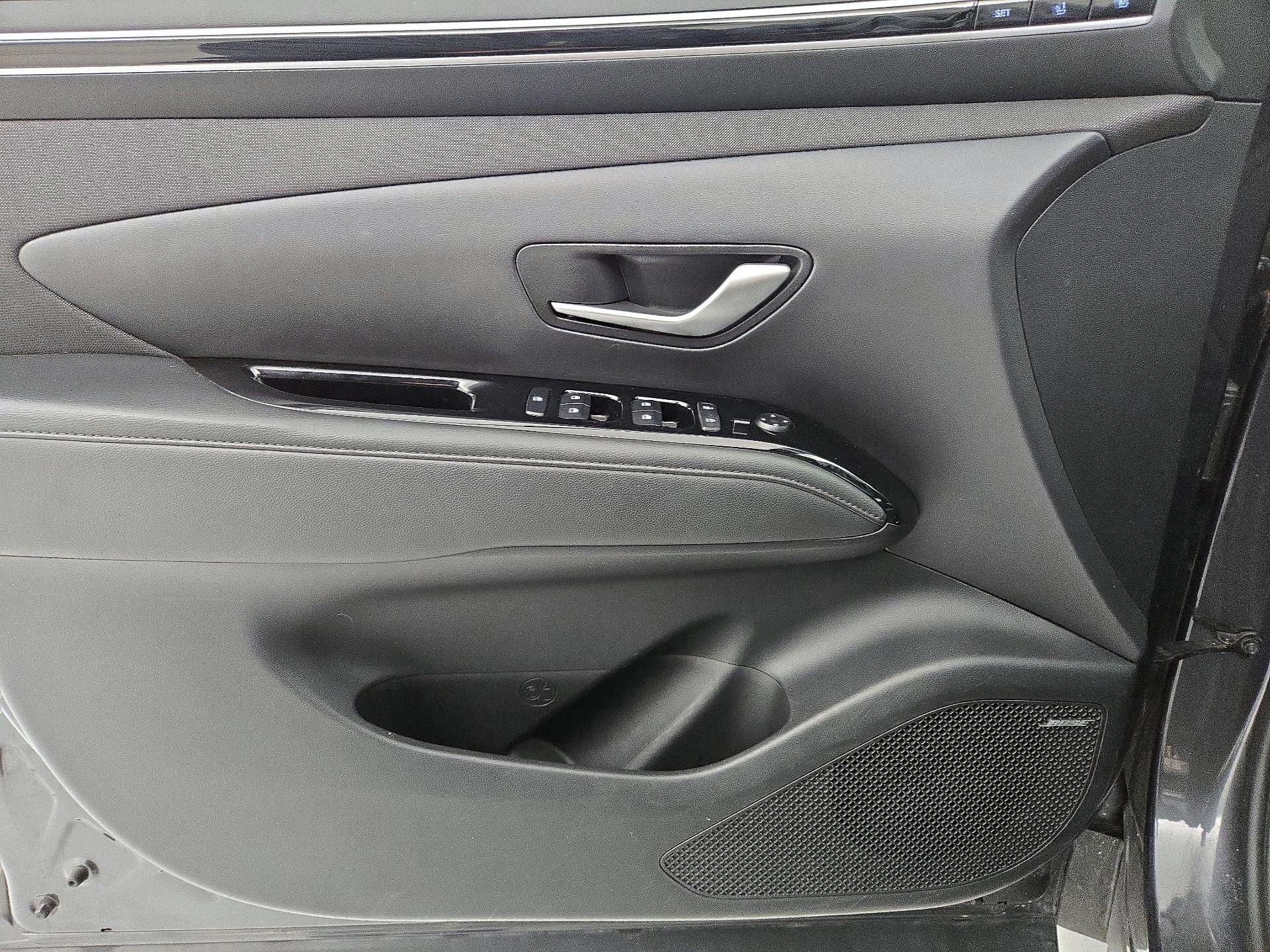 Thumbnail: 2022 Hyundai Tucson - 12