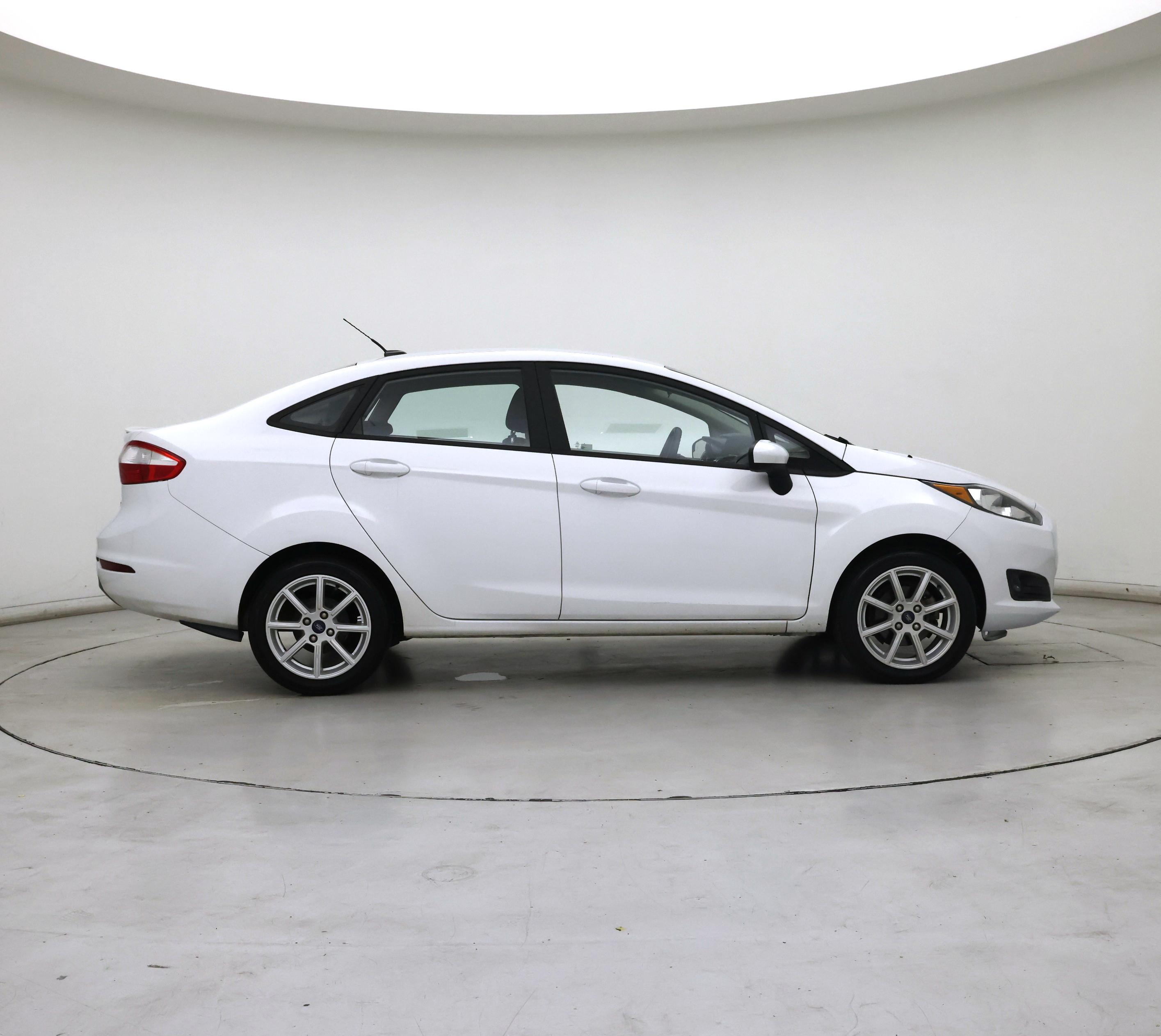 Thumbnail: 2019 Ford Fiesta - 7