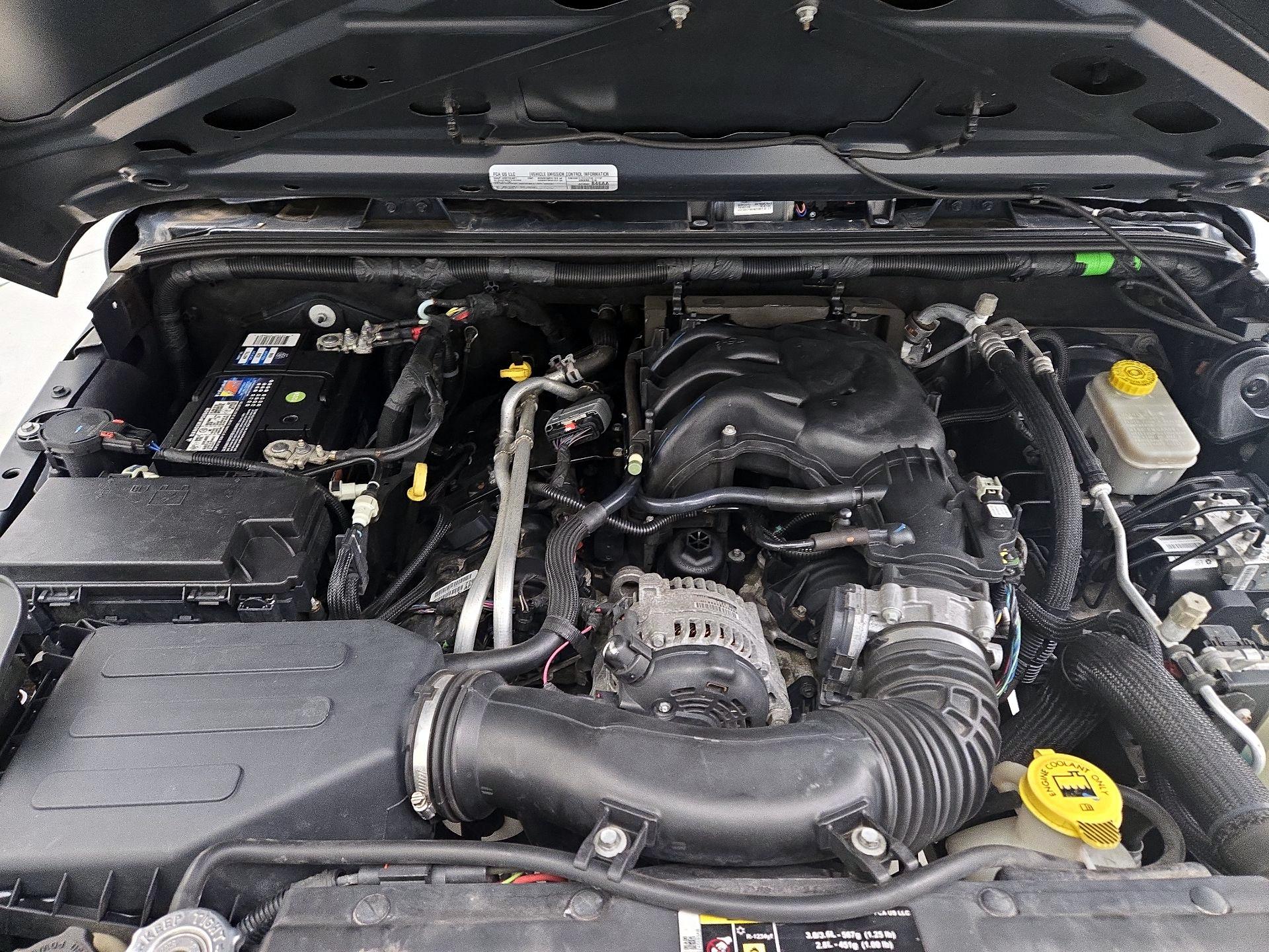 Thumbnail: 2017 Jeep Wrangler - 18