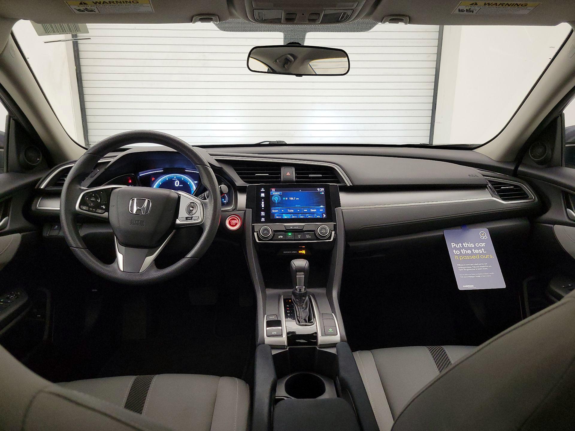 Thumbnail: 2017 Honda Civic - 9