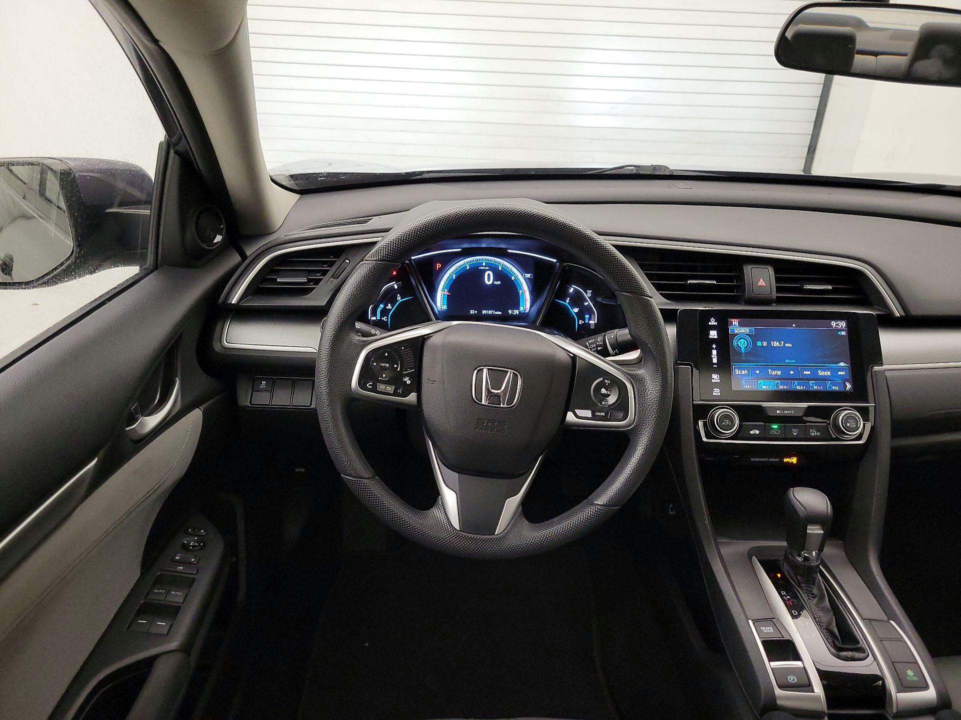 Thumbnail: 2017 Honda Civic - 10