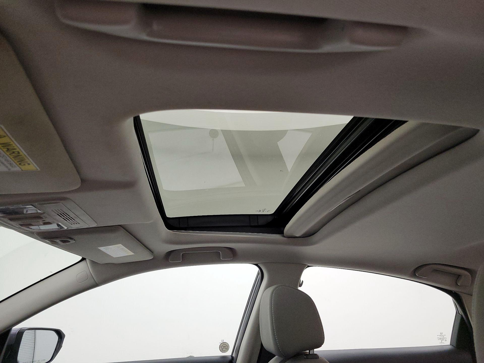 Thumbnail: 2017 Honda Civic - 18