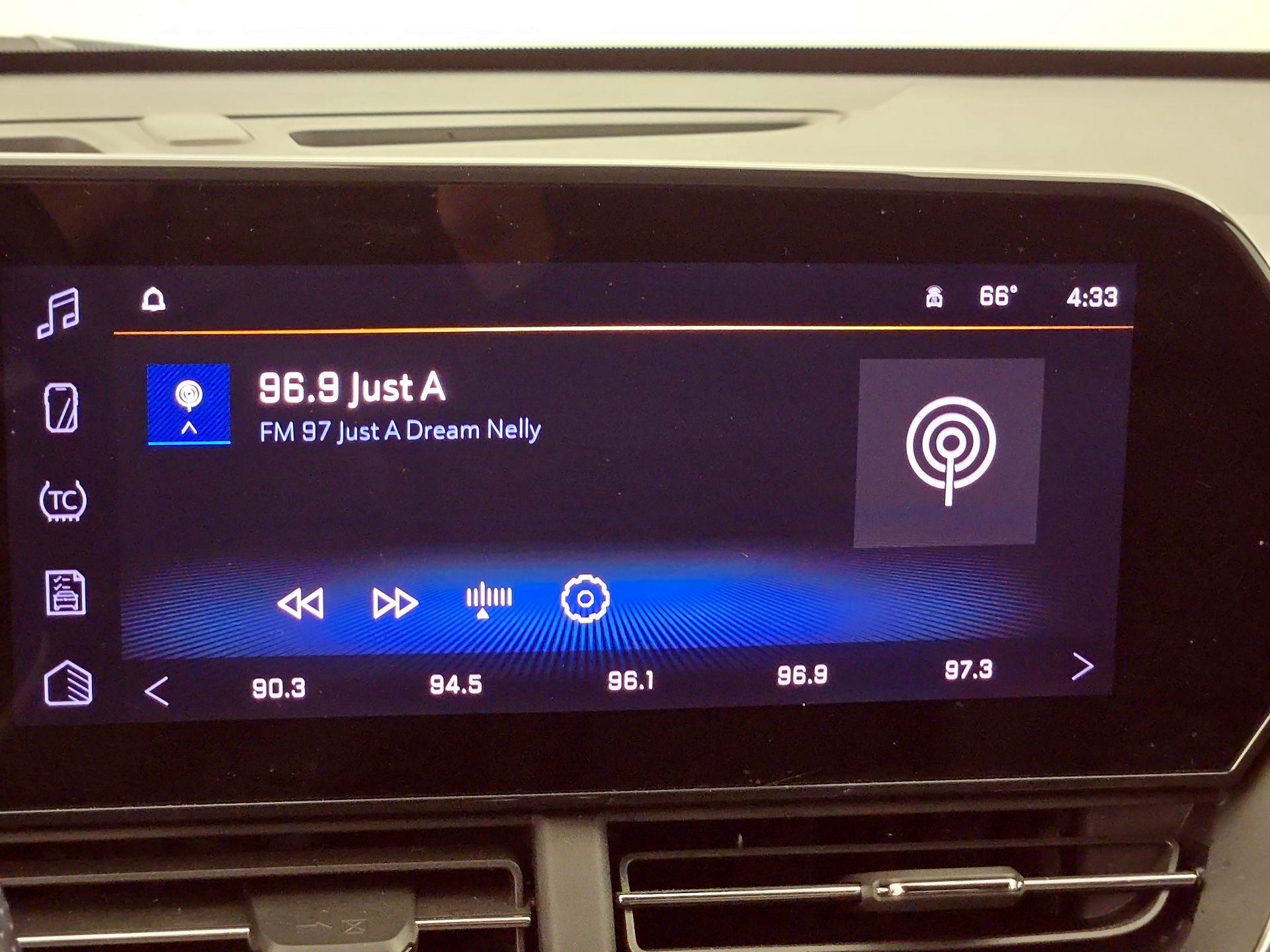 Thumbnail: 2024 Chevrolet Trax - 14