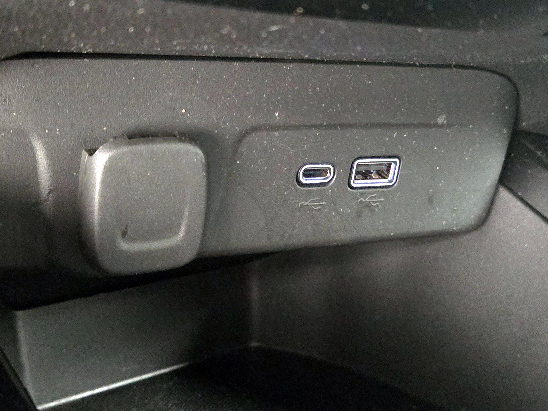 Thumbnail: 2024 Chevrolet Trax - 17