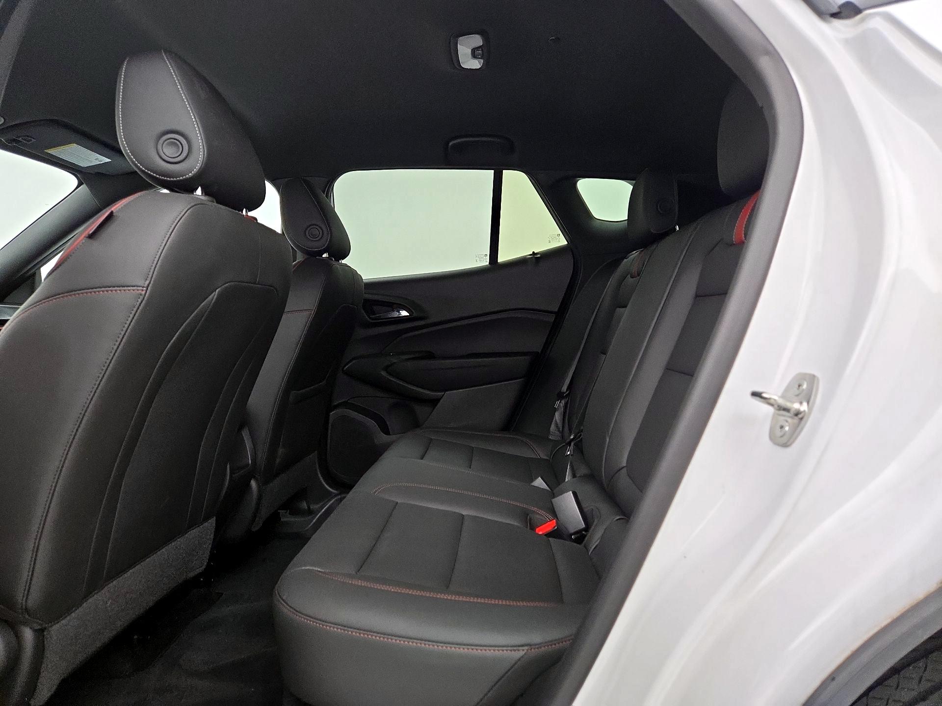 Thumbnail: 2024 Chevrolet Trax - 18