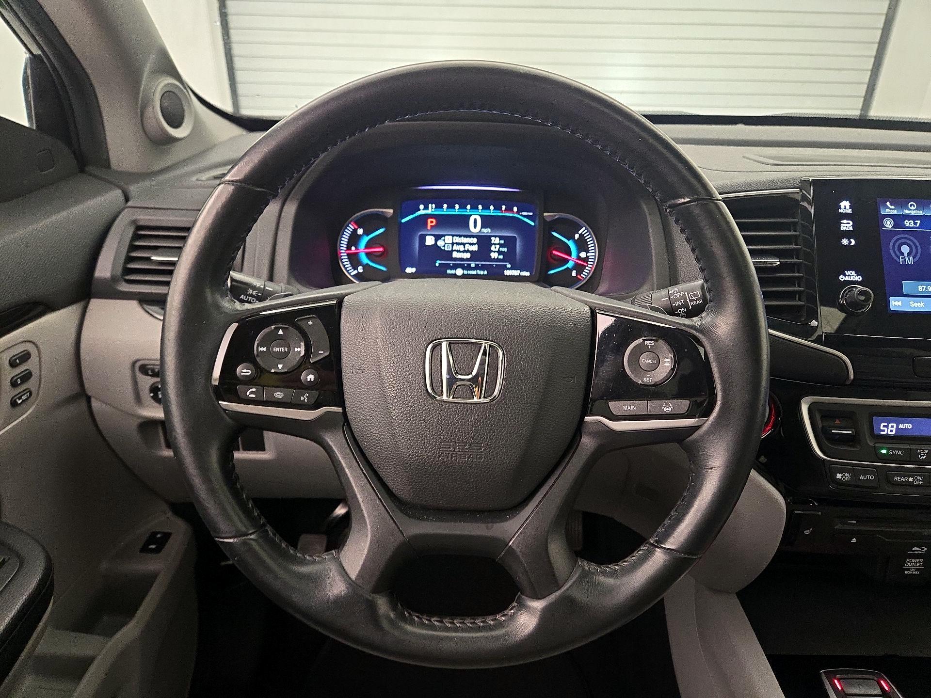 Thumbnail: 2019 Honda Pilot - 10