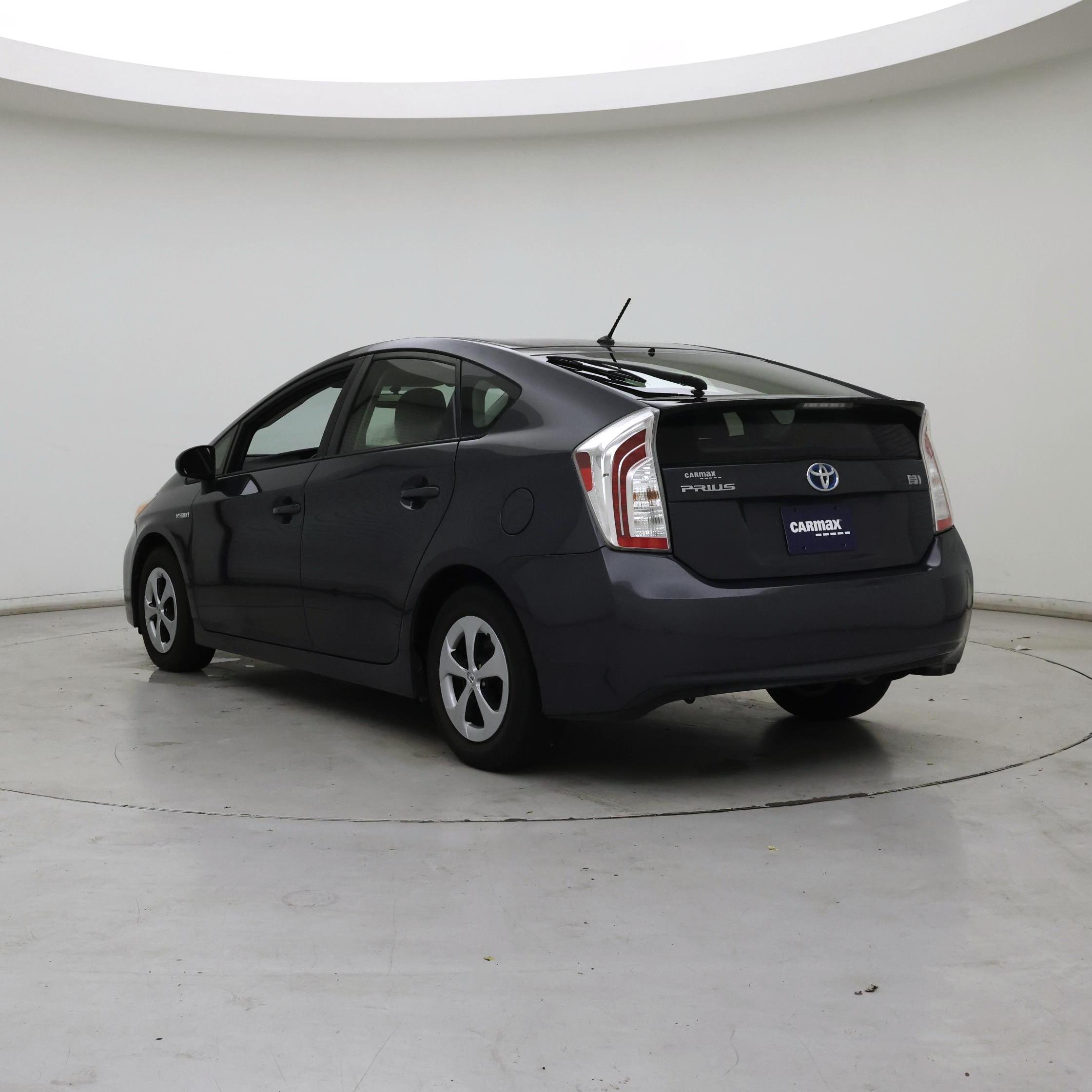 Thumbnail: 2014 Toyota Prius - 2