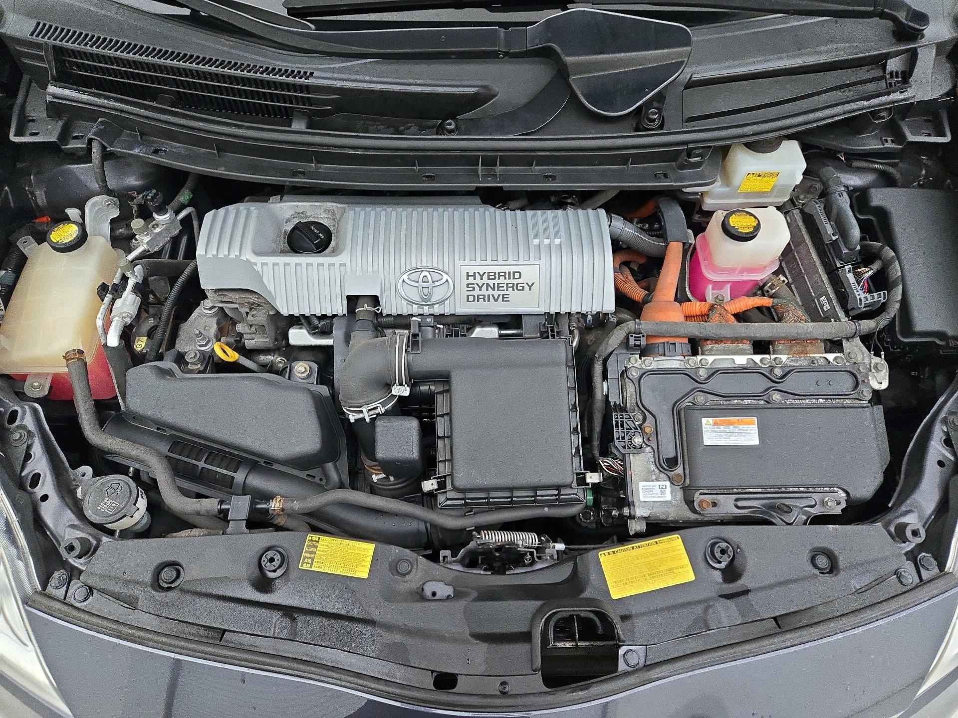 Thumbnail: 2014 Toyota Prius - 20