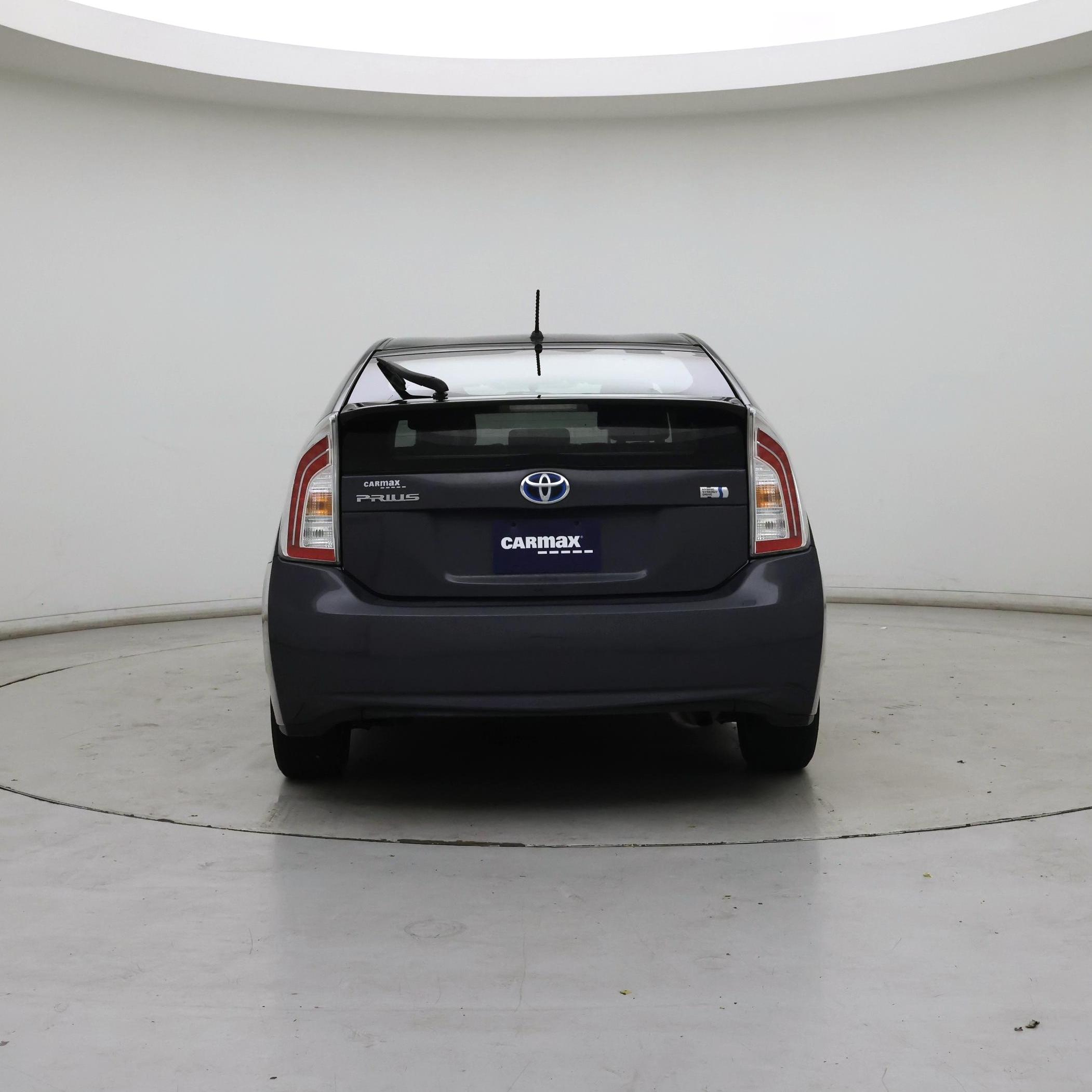 Thumbnail: 2014 Toyota Prius - 6