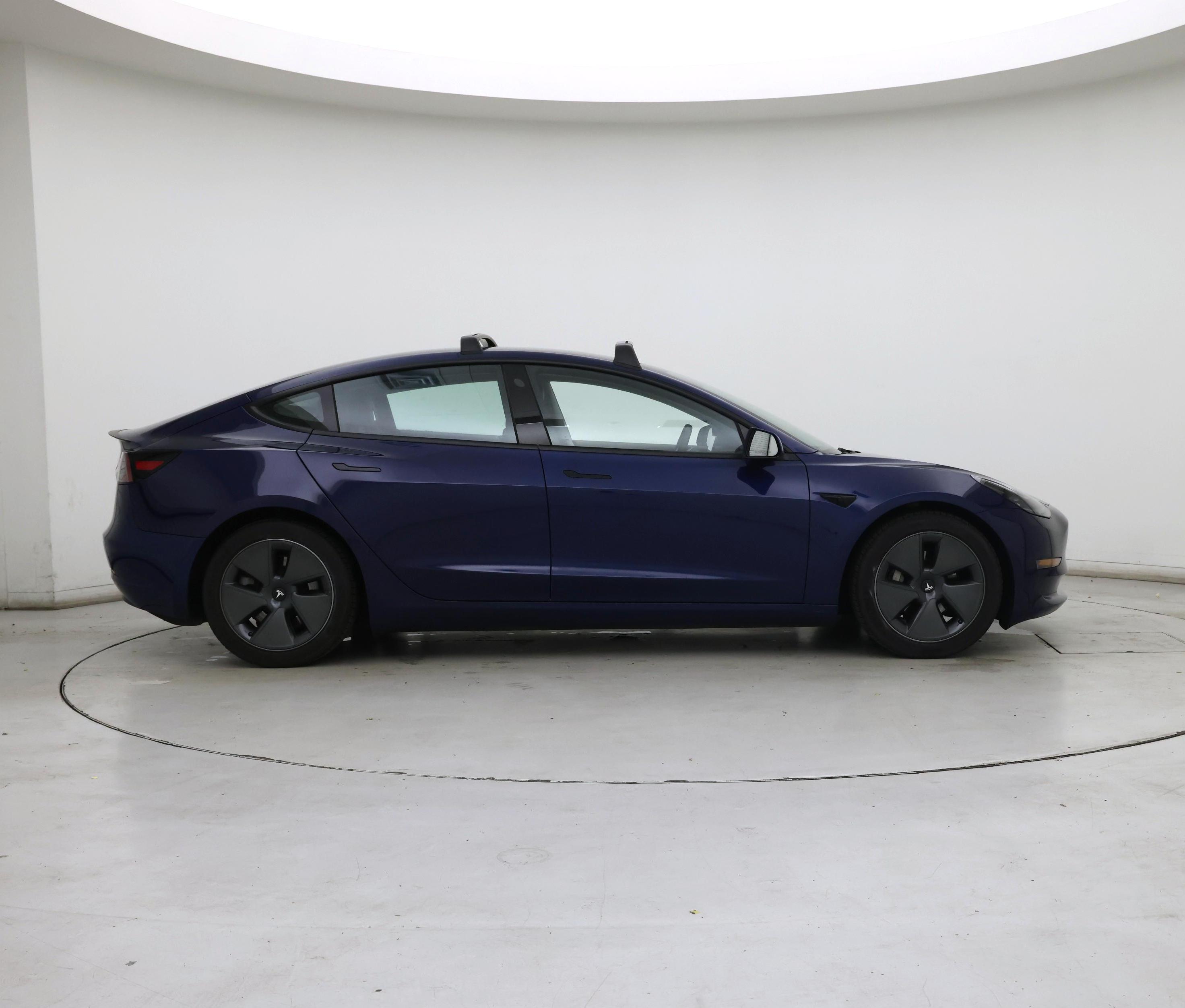 Thumbnail: 2021 Tesla Model 3 - 7