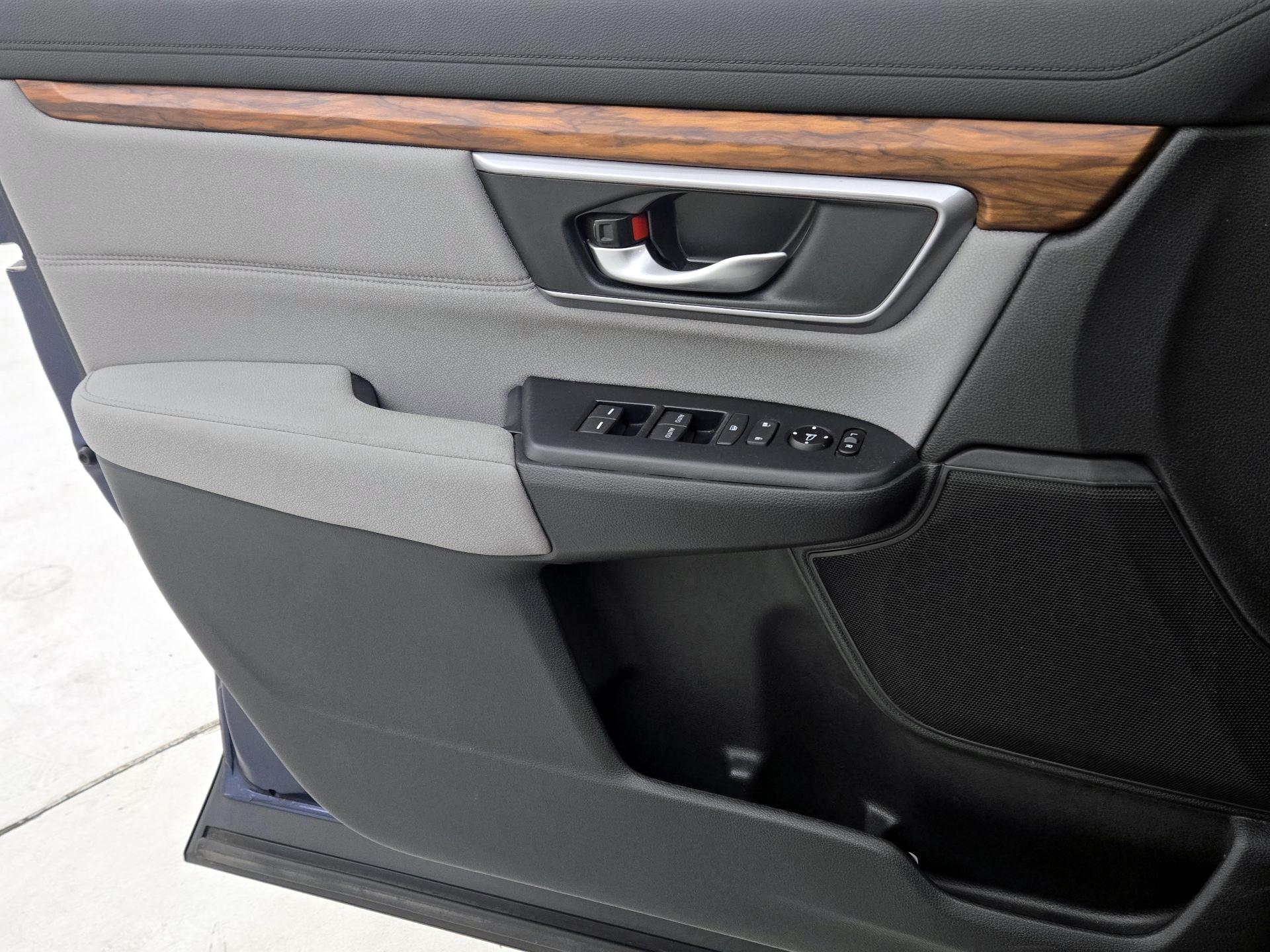 Thumbnail: 2018 Honda CR-V - 12