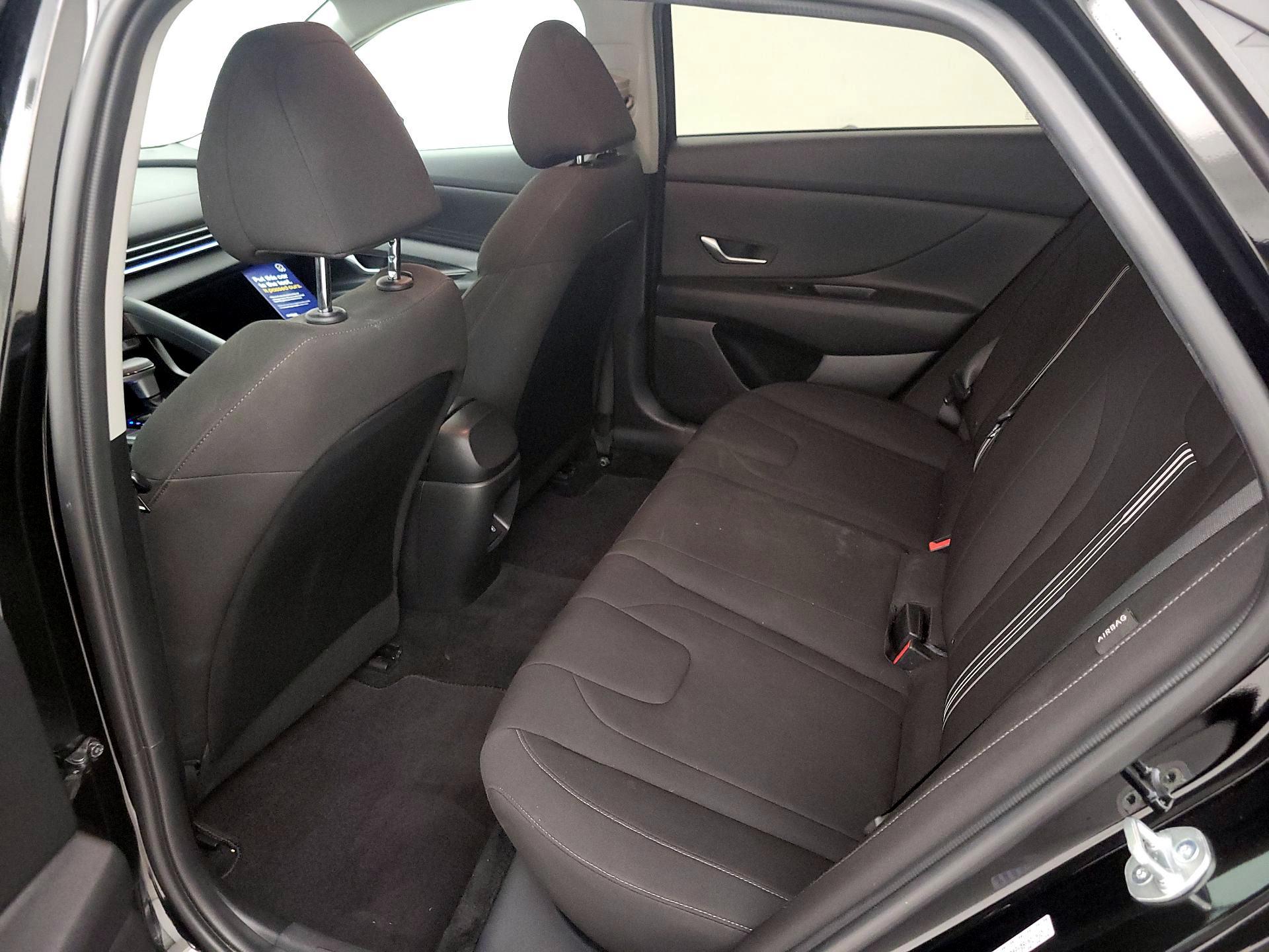 Thumbnail: 2024 Hyundai Elantra - 19