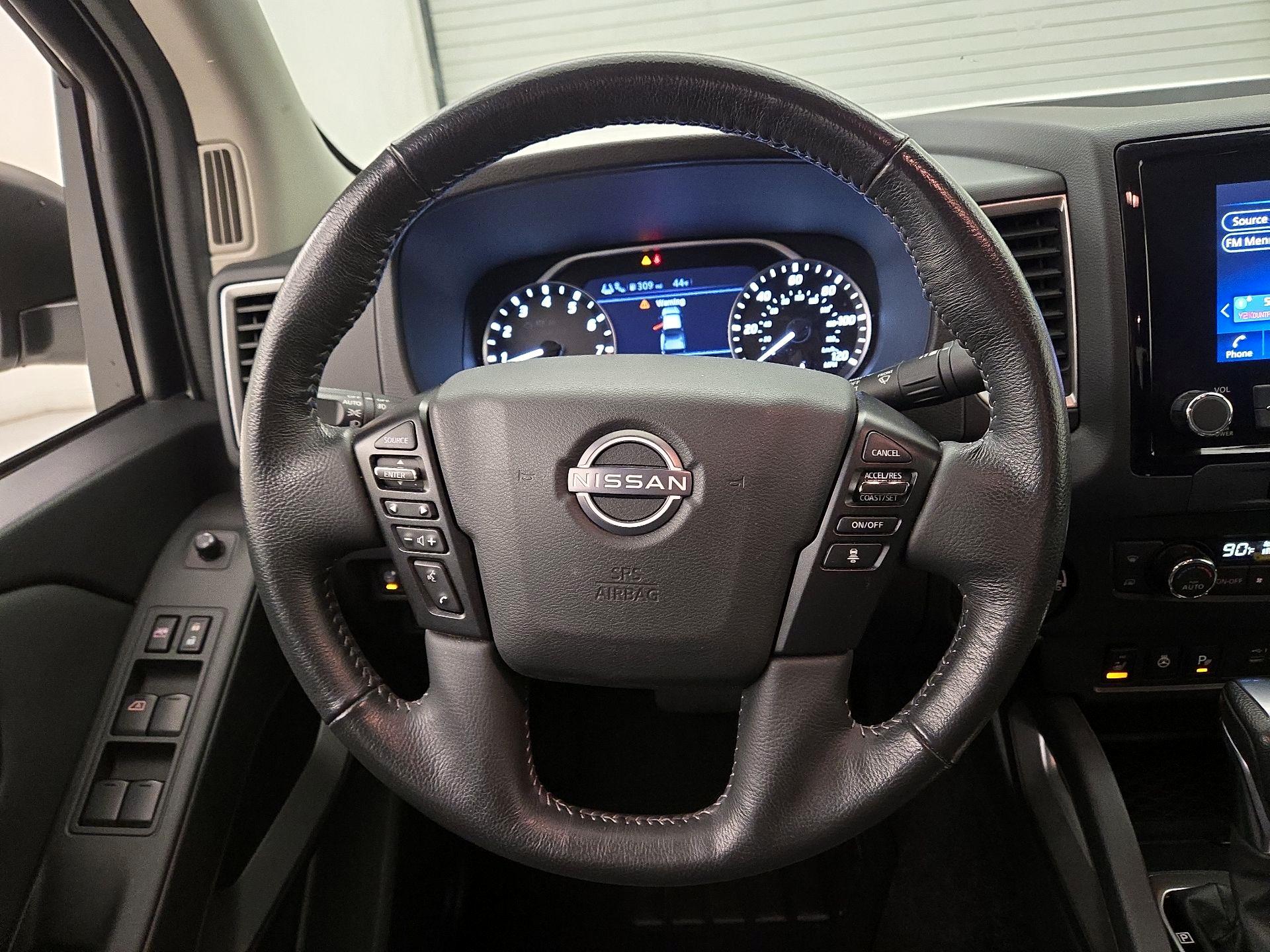 Thumbnail: 2023 Nissan Frontier - 10