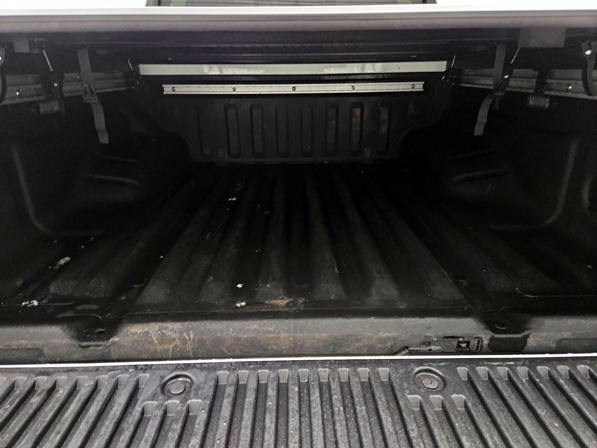 Thumbnail: 2023 Nissan Frontier - 20