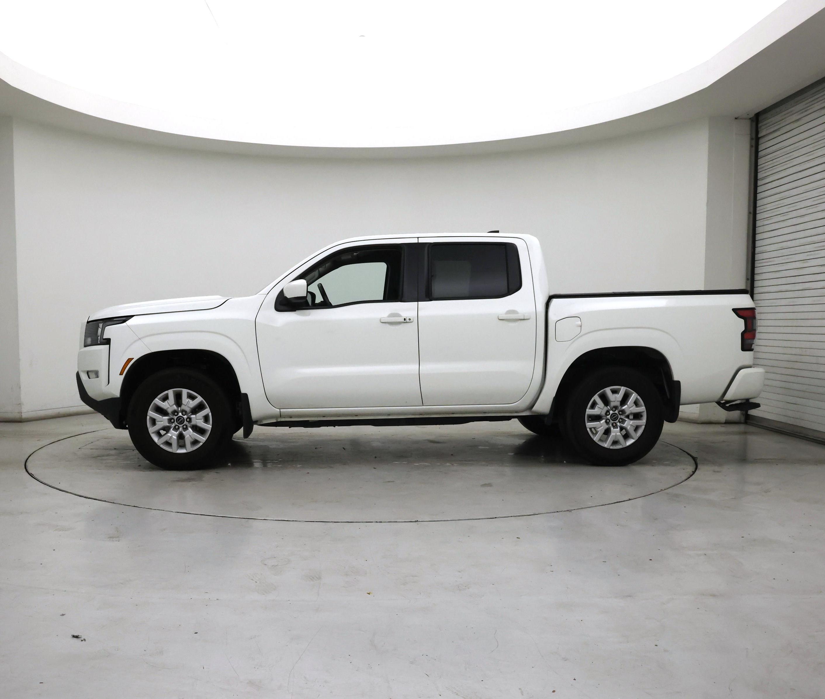 Thumbnail: 2023 Nissan Frontier - 3