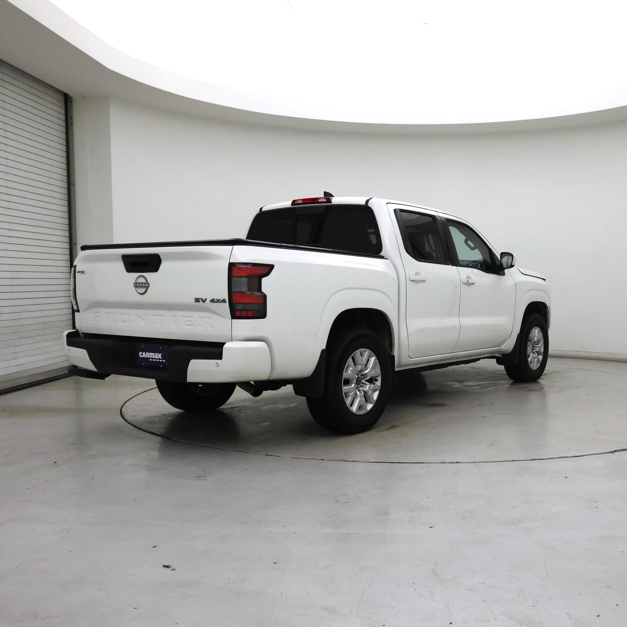 Thumbnail: 2023 Nissan Frontier - 8