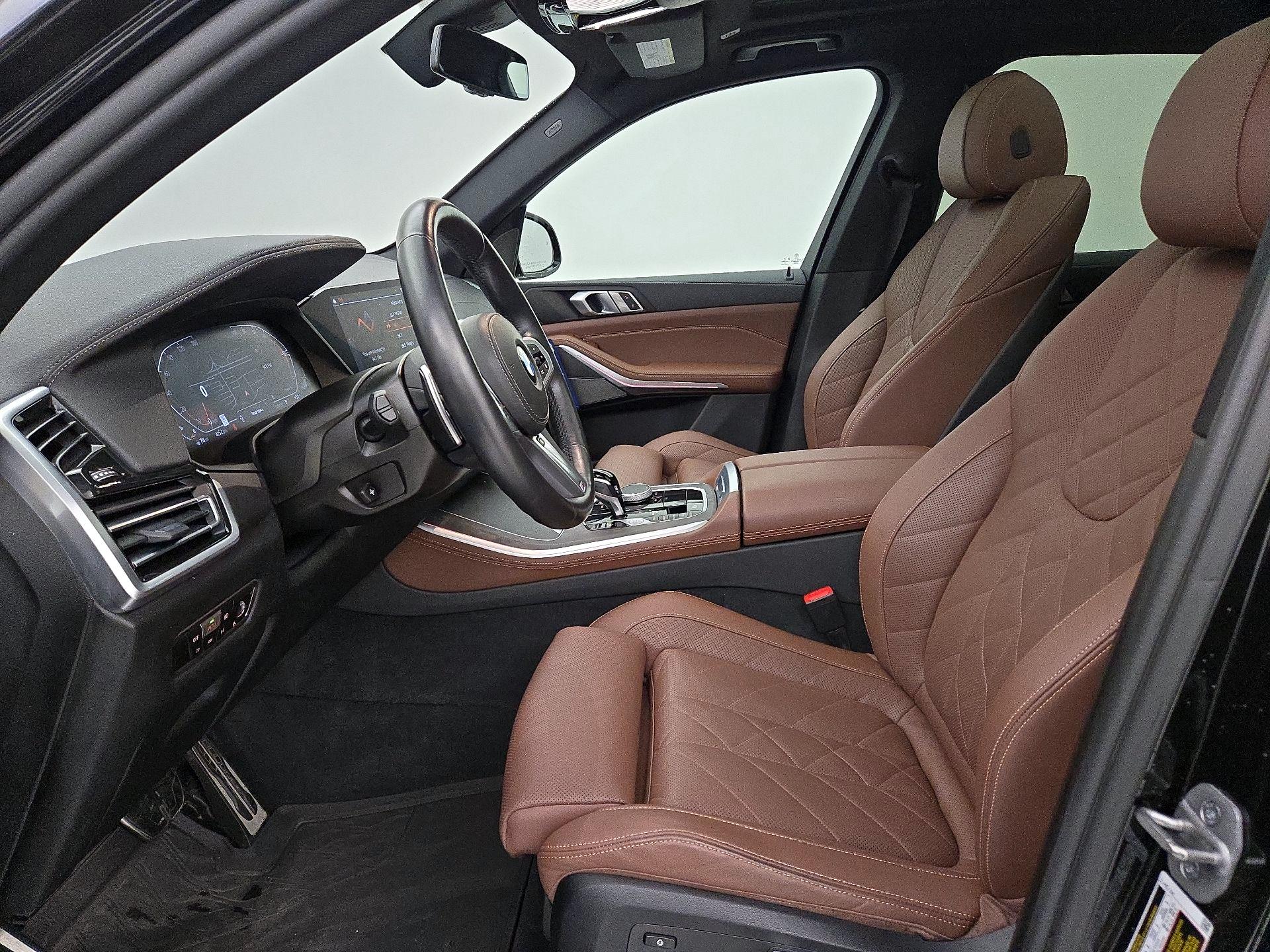 Thumbnail: 2023 BMW X5 - 11