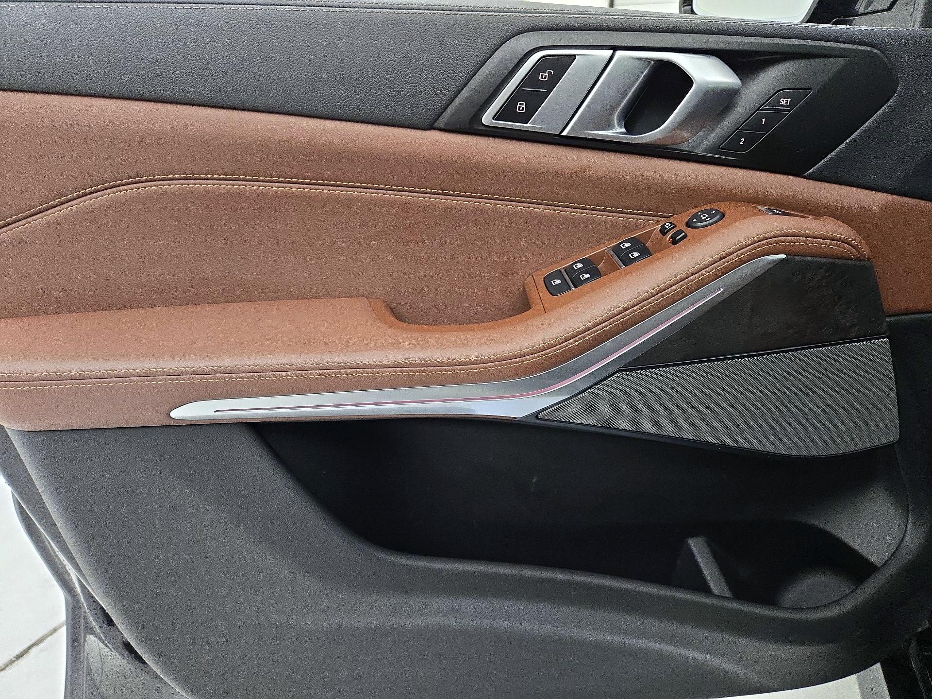 Thumbnail: 2023 BMW X5 - 12