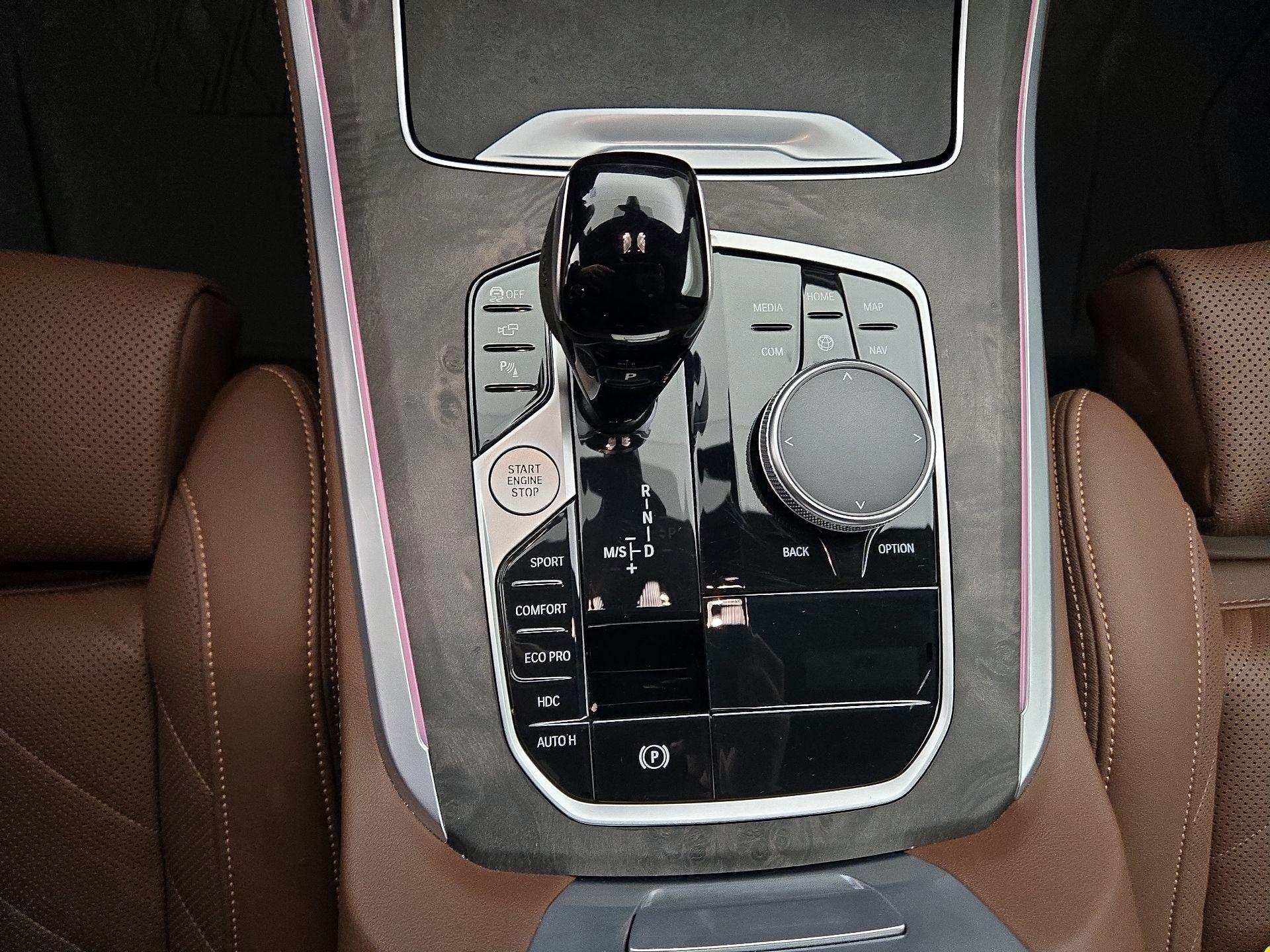 Thumbnail: 2023 BMW X5 - 17