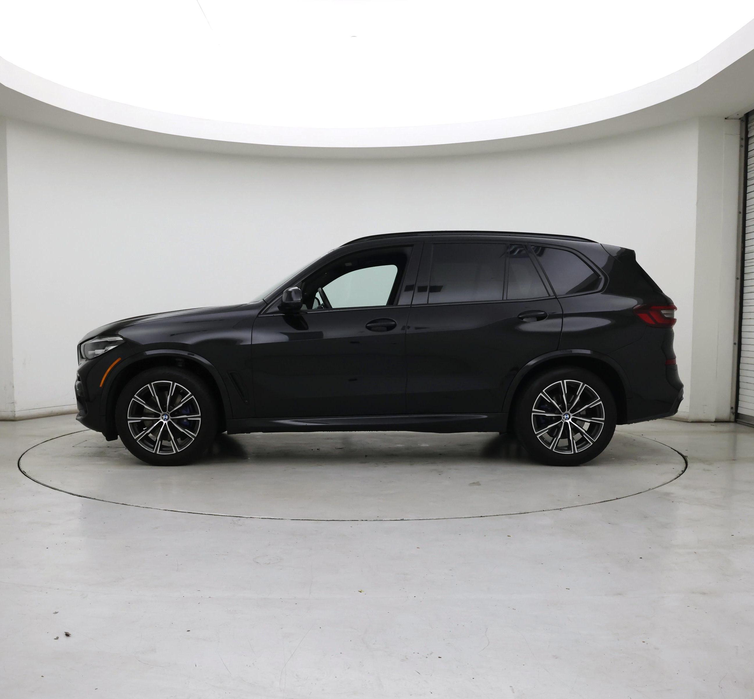 Thumbnail: 2023 BMW X5 - 3
