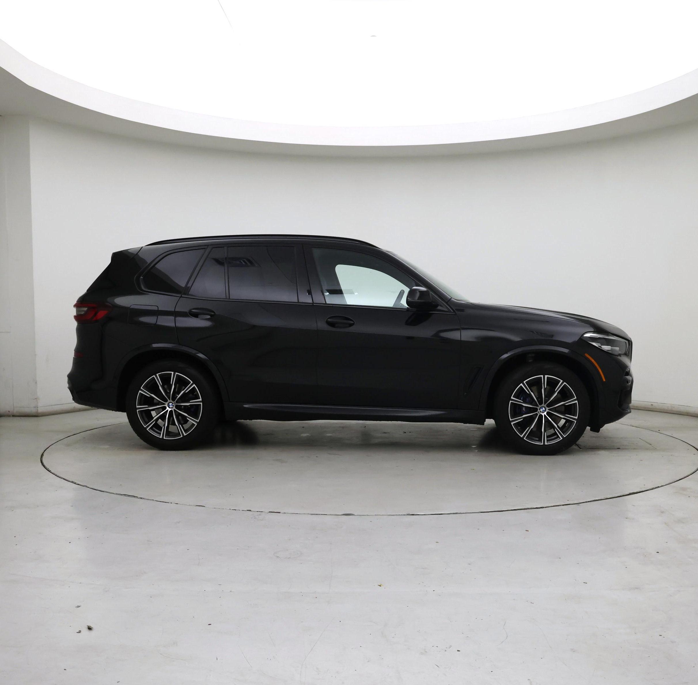 Thumbnail: 2023 BMW X5 - 7