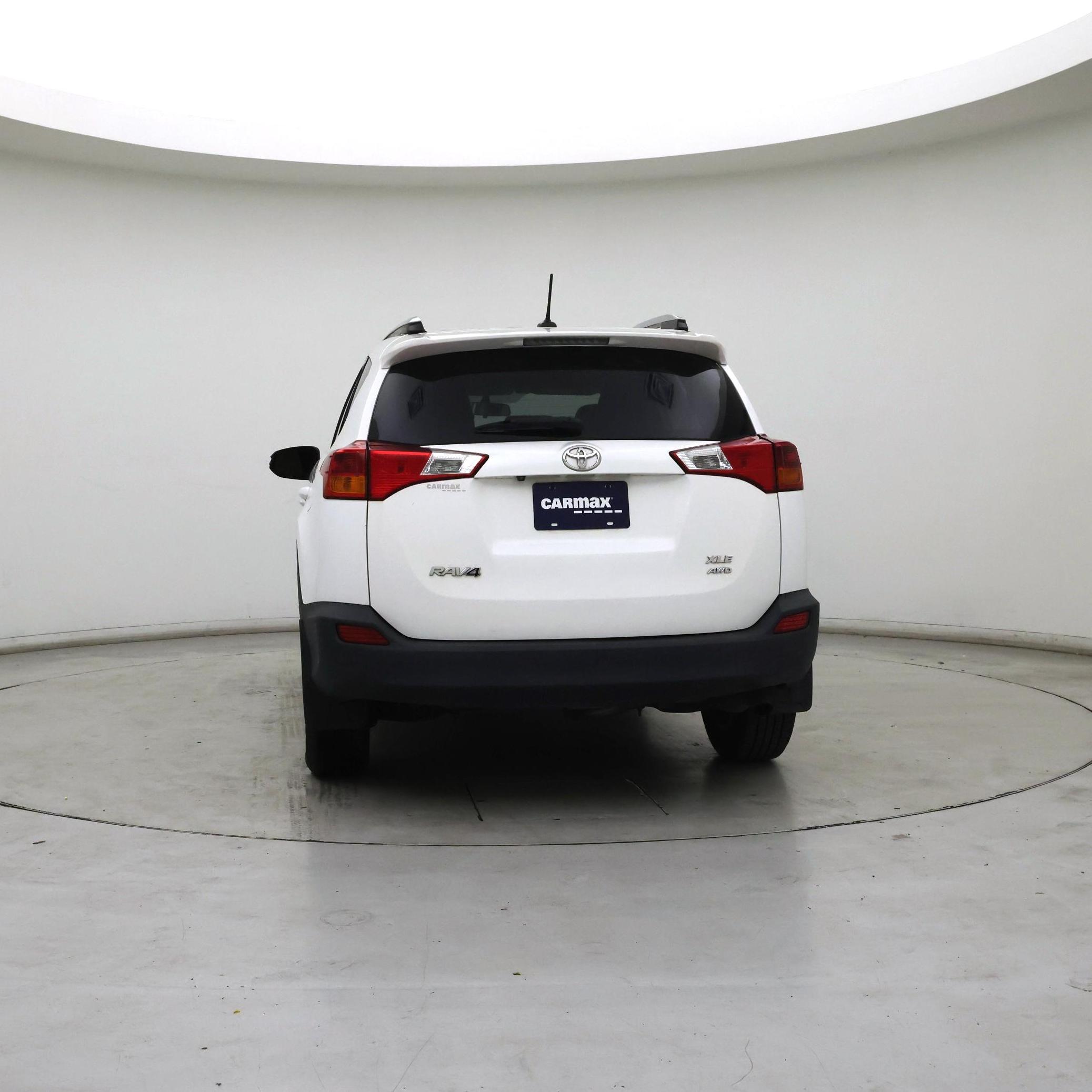 Thumbnail: 2014 Toyota RAV4 - 6