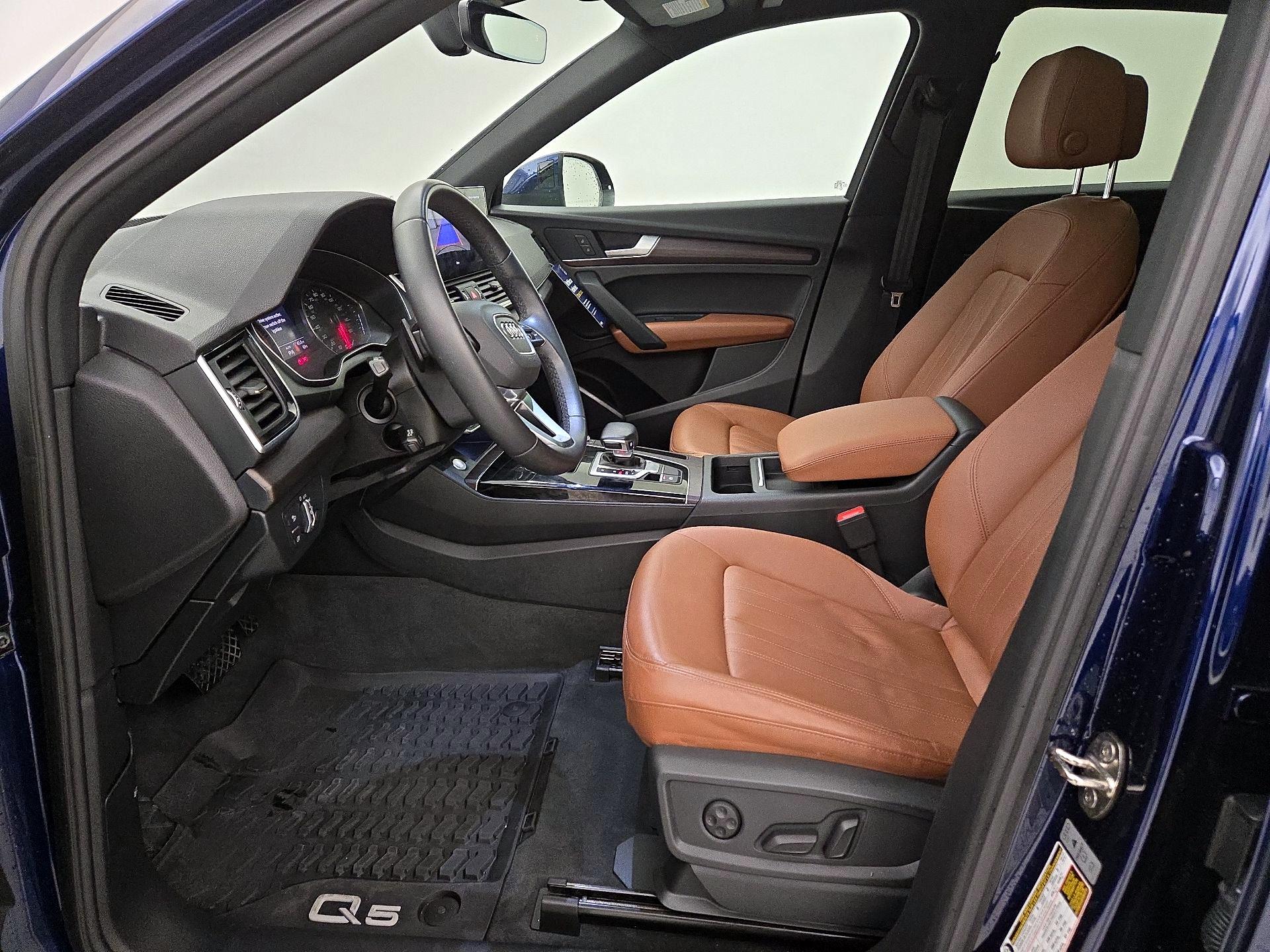 Thumbnail: 2022 Audi Q5 - 11